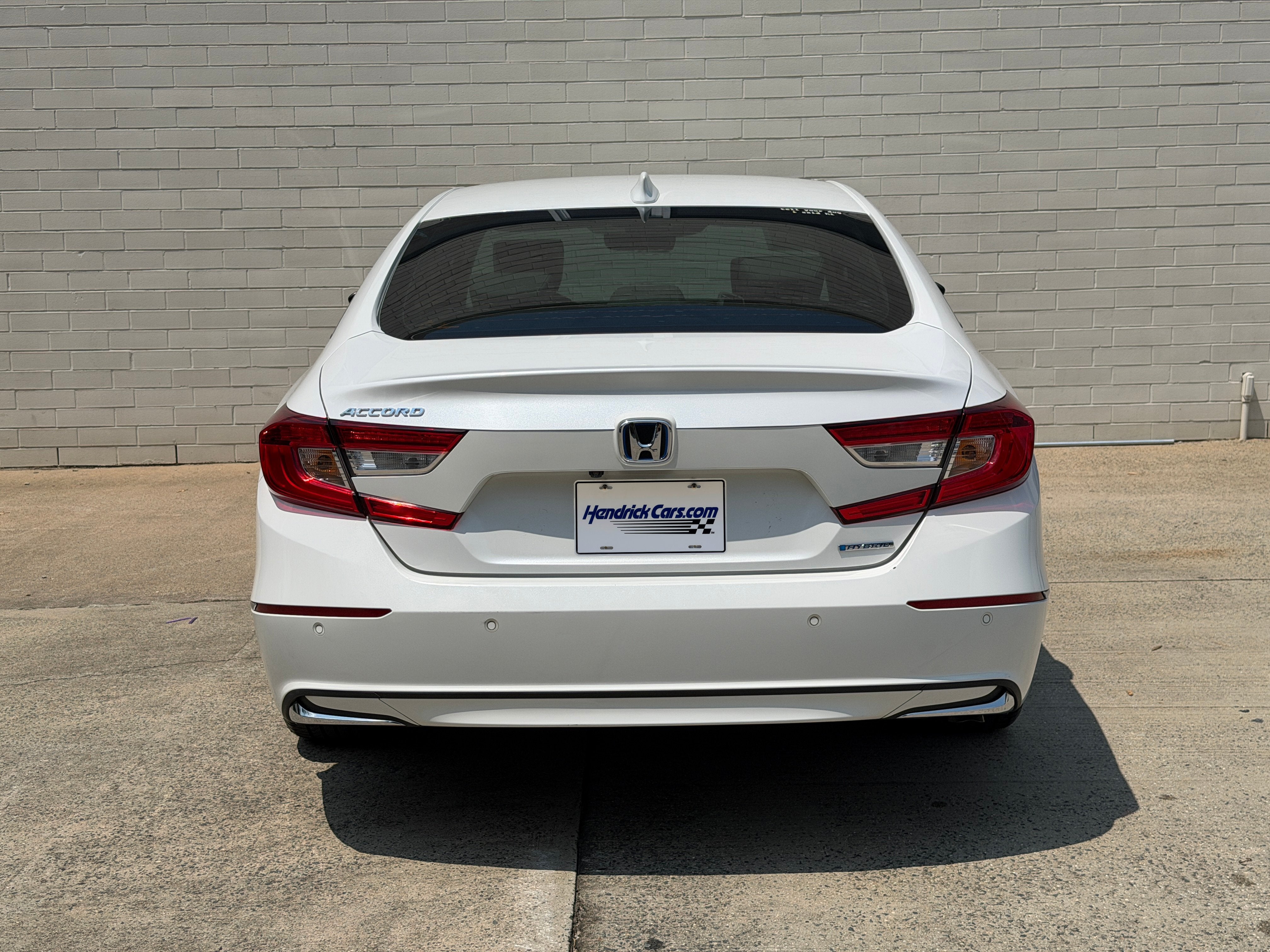 Used 2021 White Honda EX-L image 4