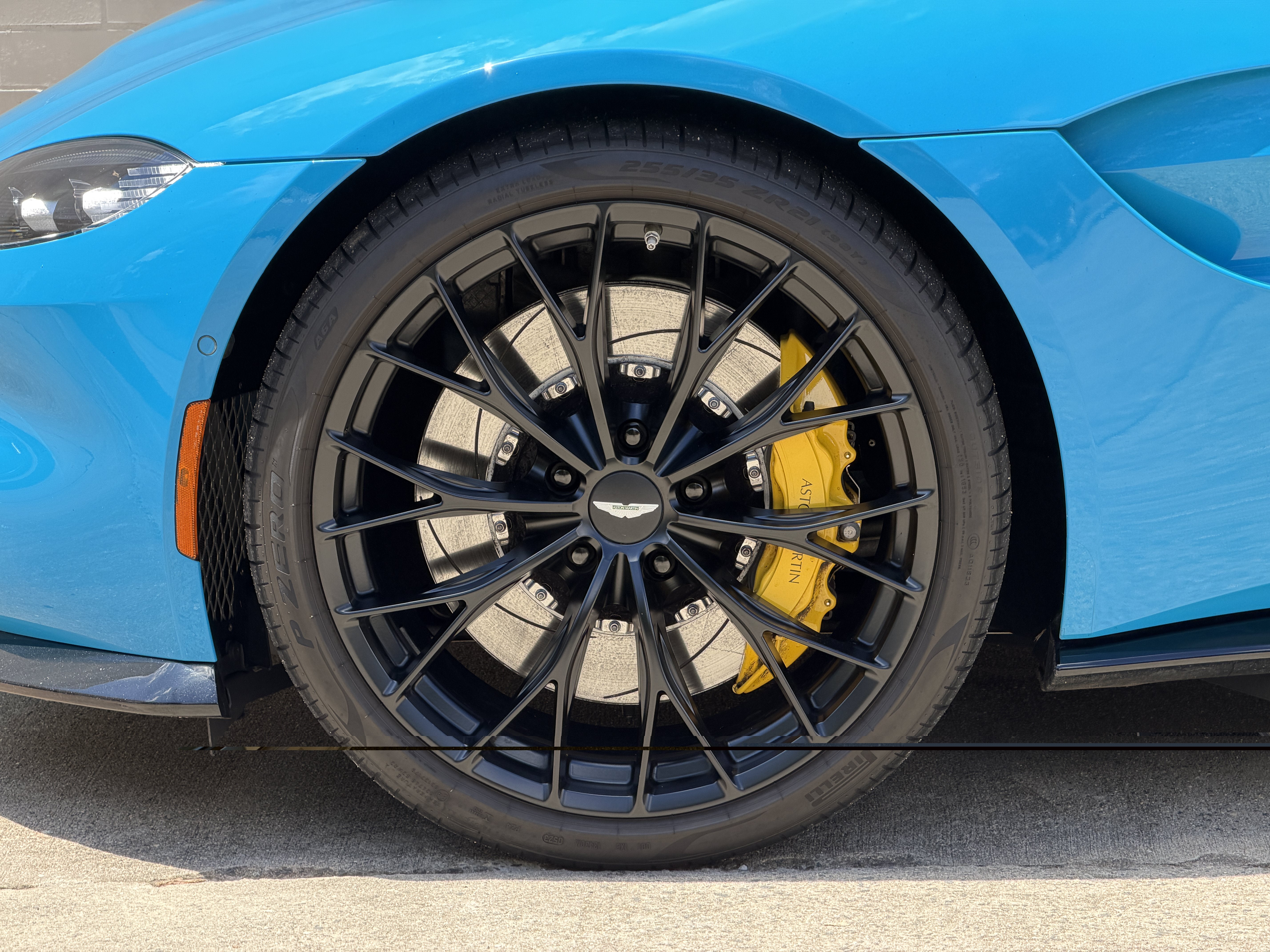 Used 2023 Elwood Blue Aston Martin  image 4