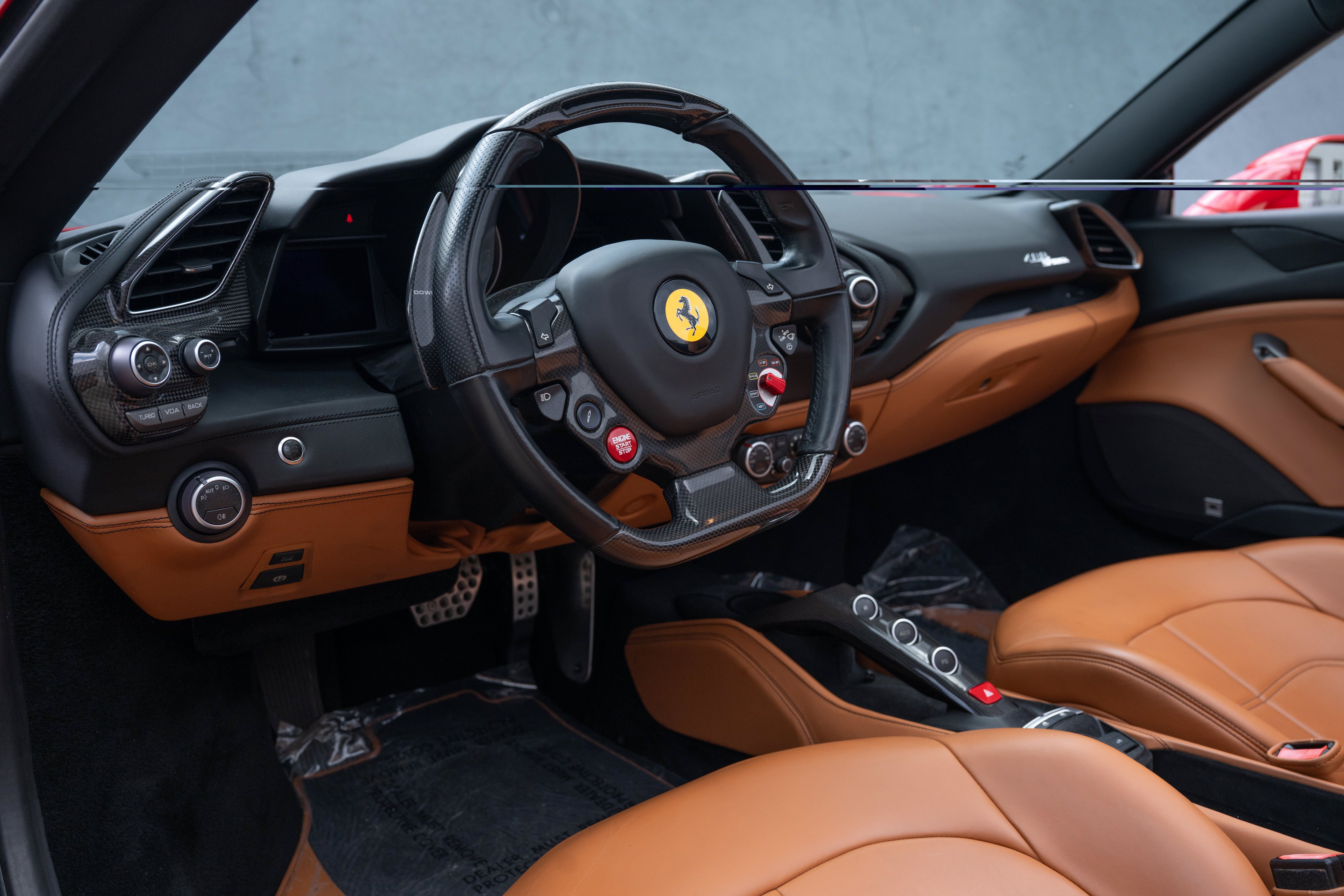 Used 2018 Rosso Corsa Ferrari  image 14