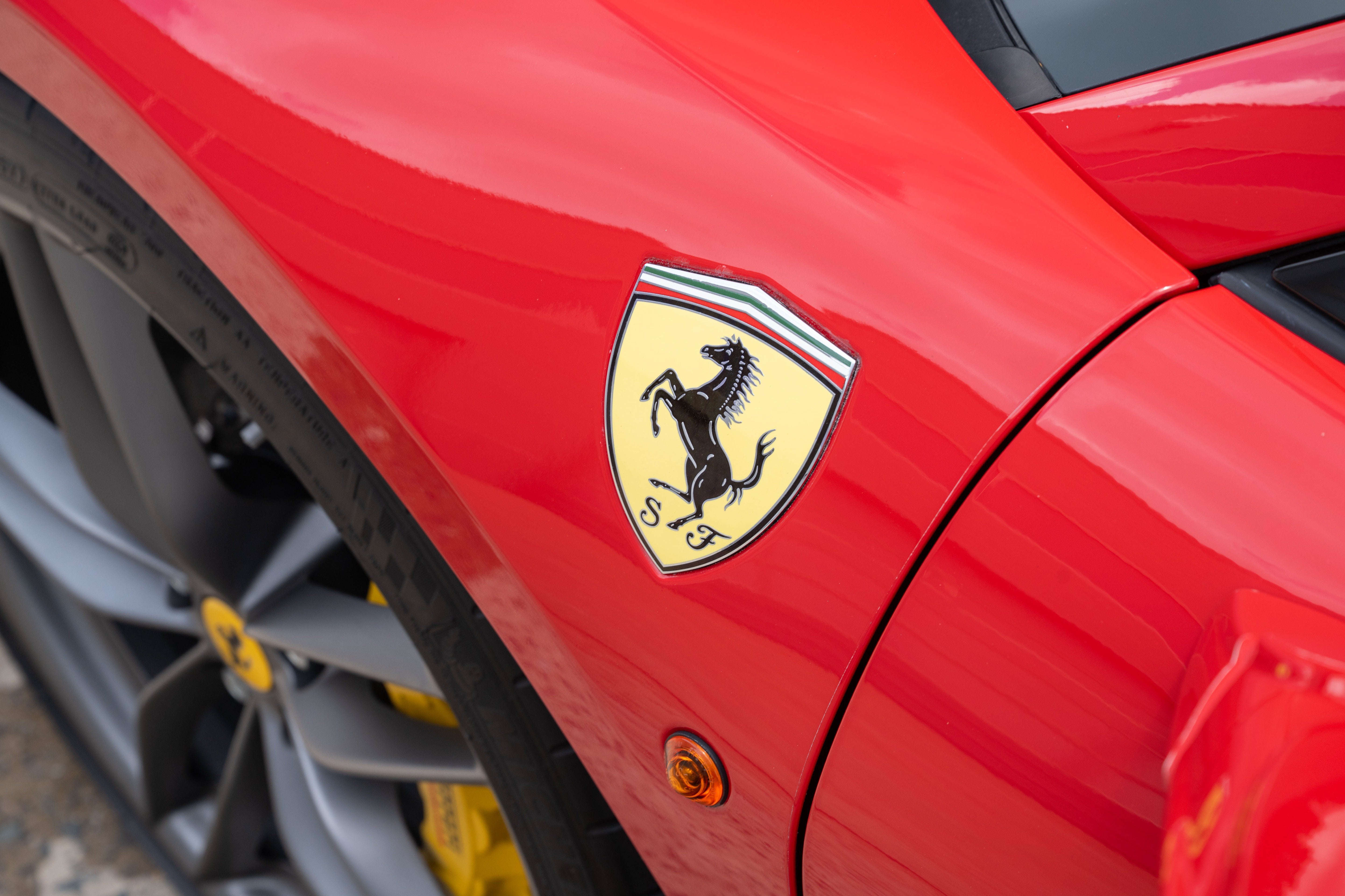 Used 2018 Rosso Corsa Ferrari  image 17