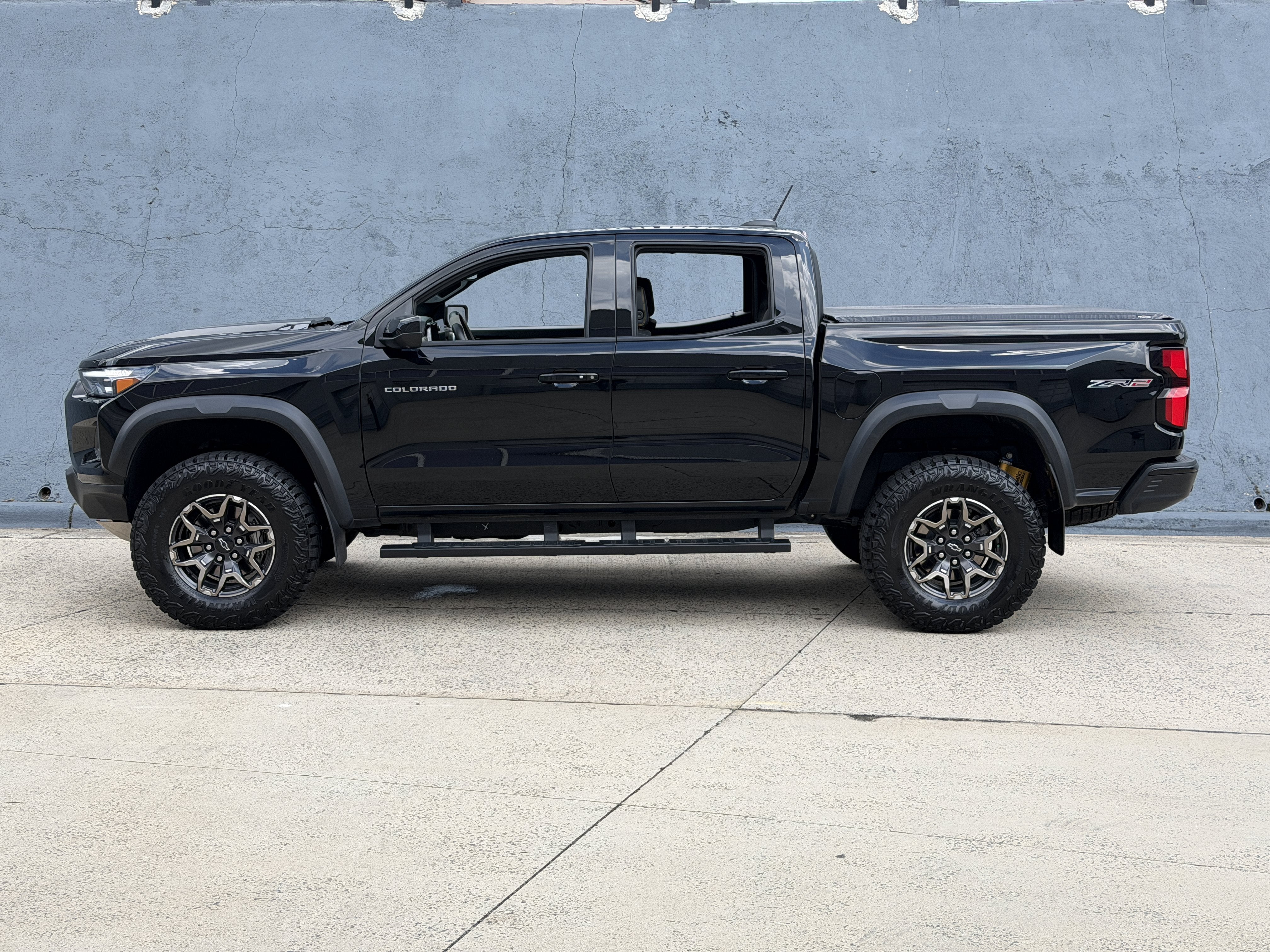 Used 2026 Black Chevrolet 4WD ZR2 image 6