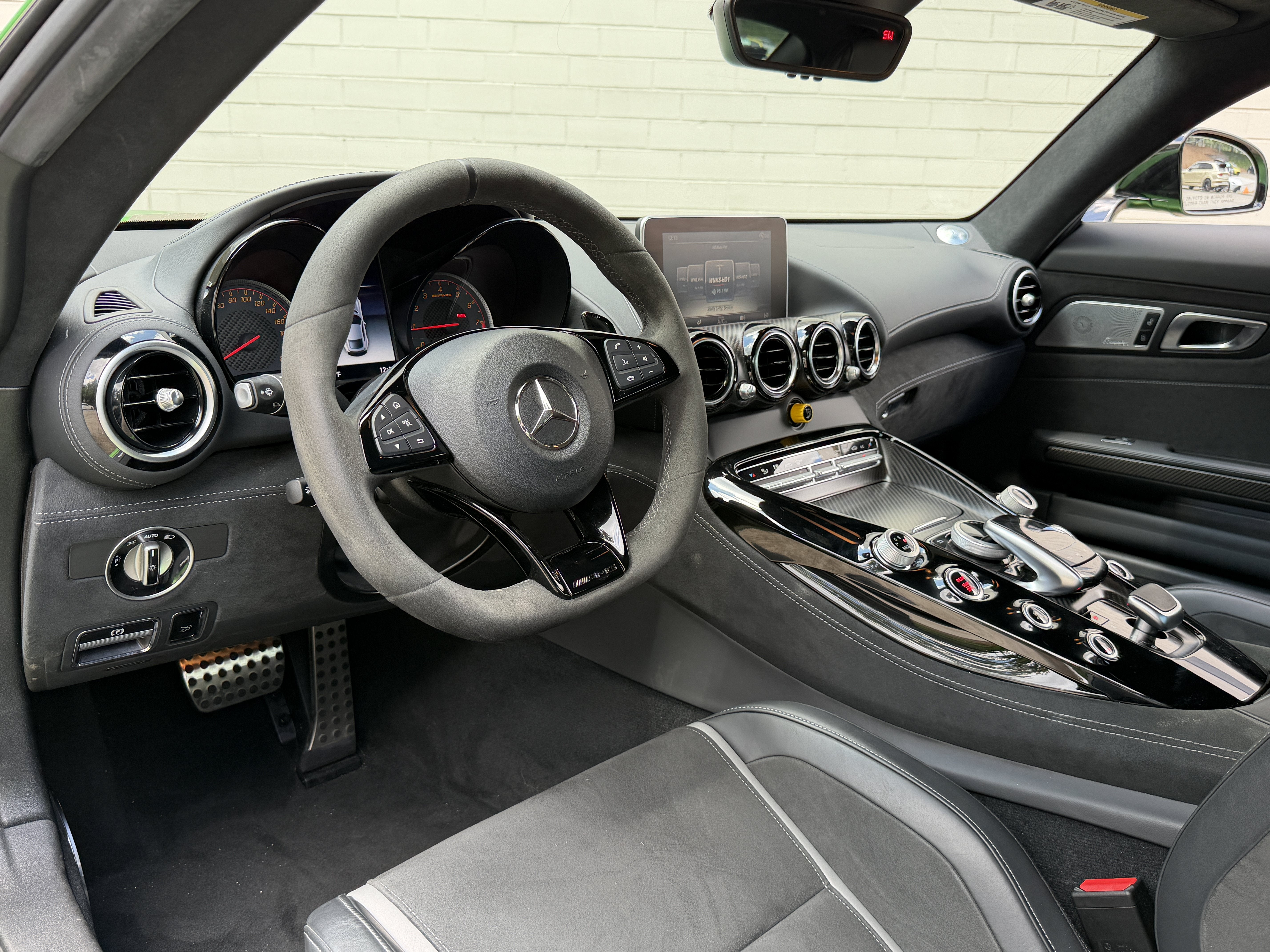 Used 2018 AMG Green Hell Magno Mercedes-Benz R image 14
