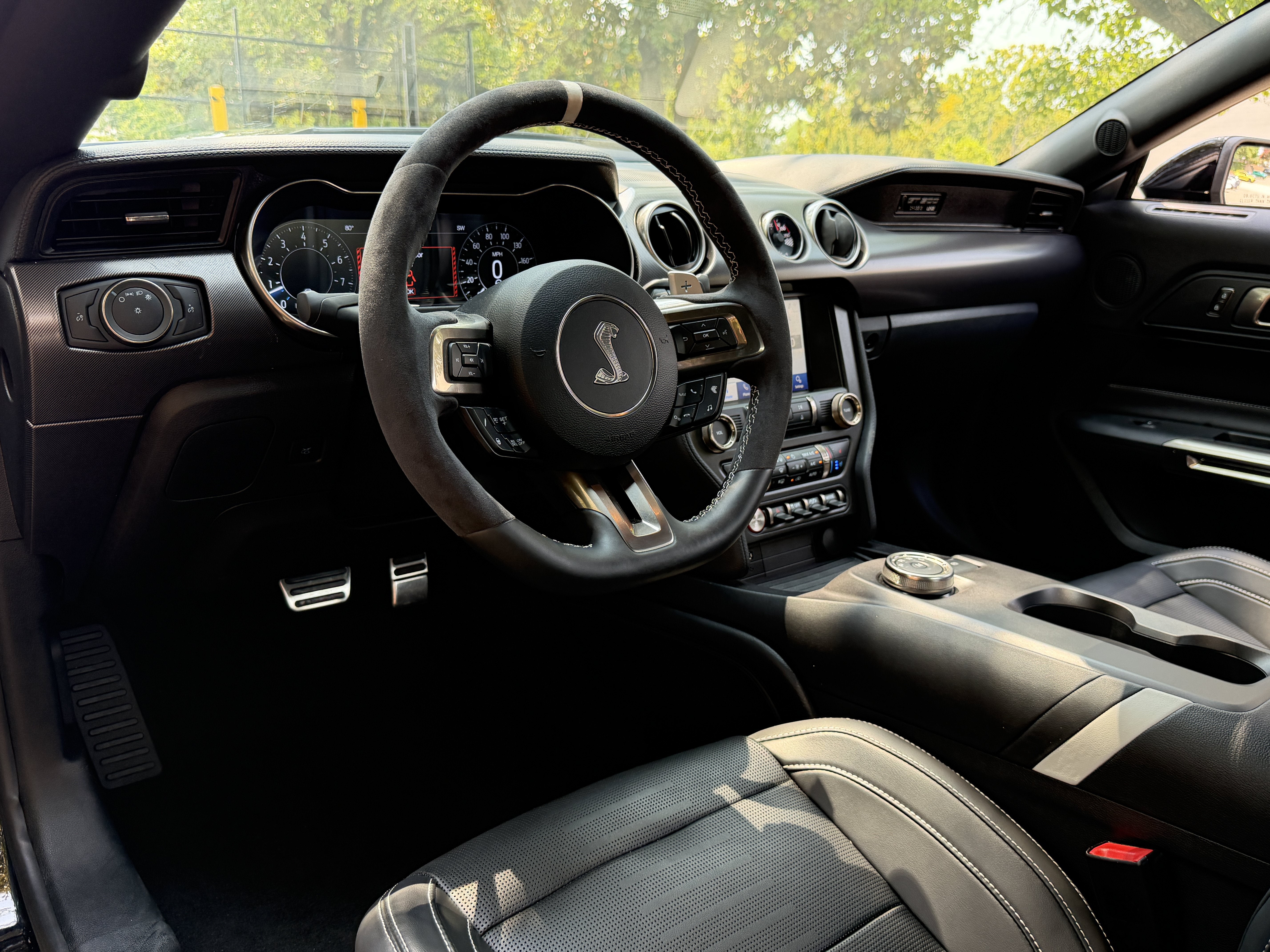 Used 2020 Shadow Black Ford Shelby GT500 image 14