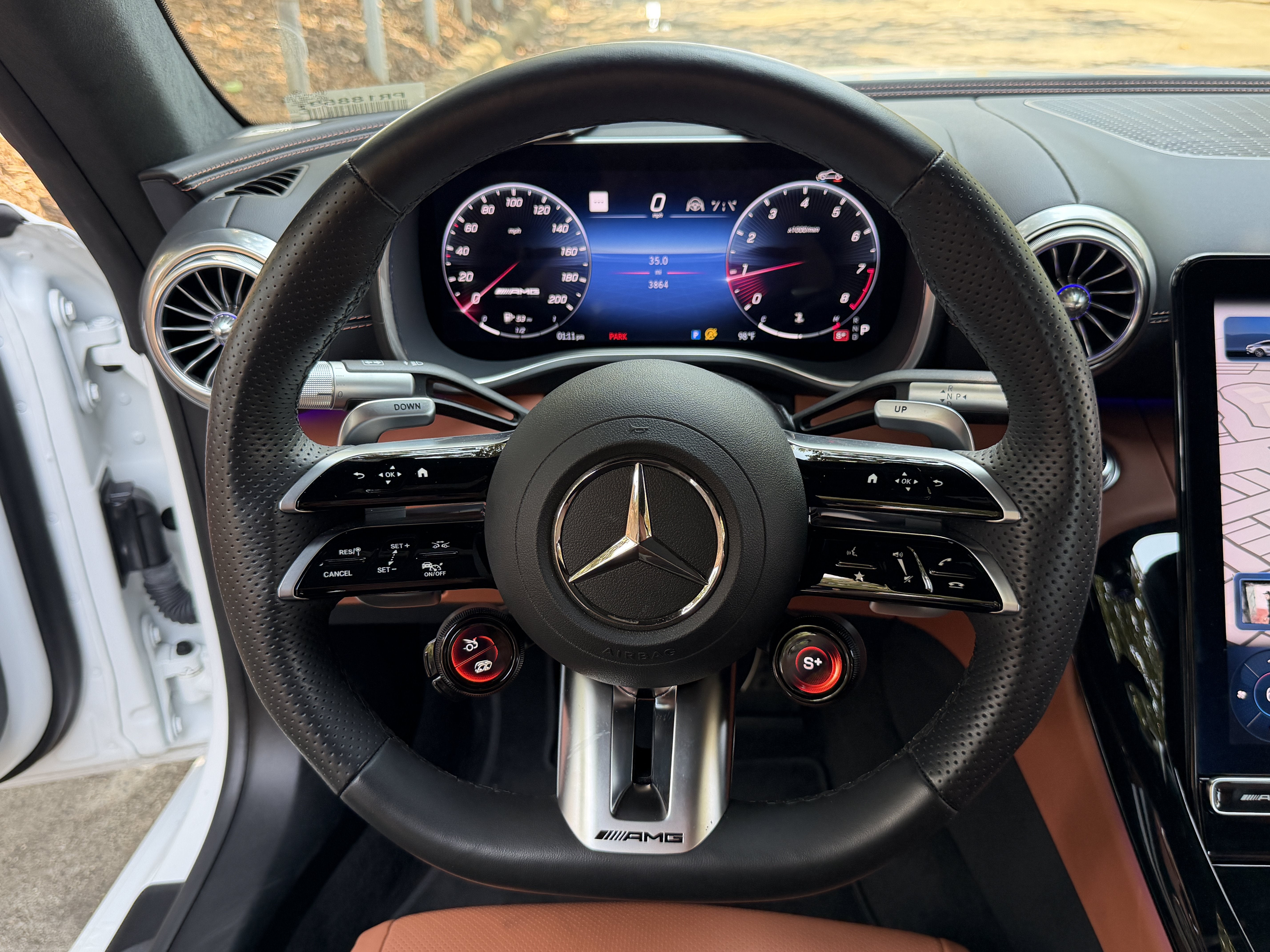 Used 2024 MANUFAKTUR Moonlight White Magno Mercedes-Benz 55 image 17