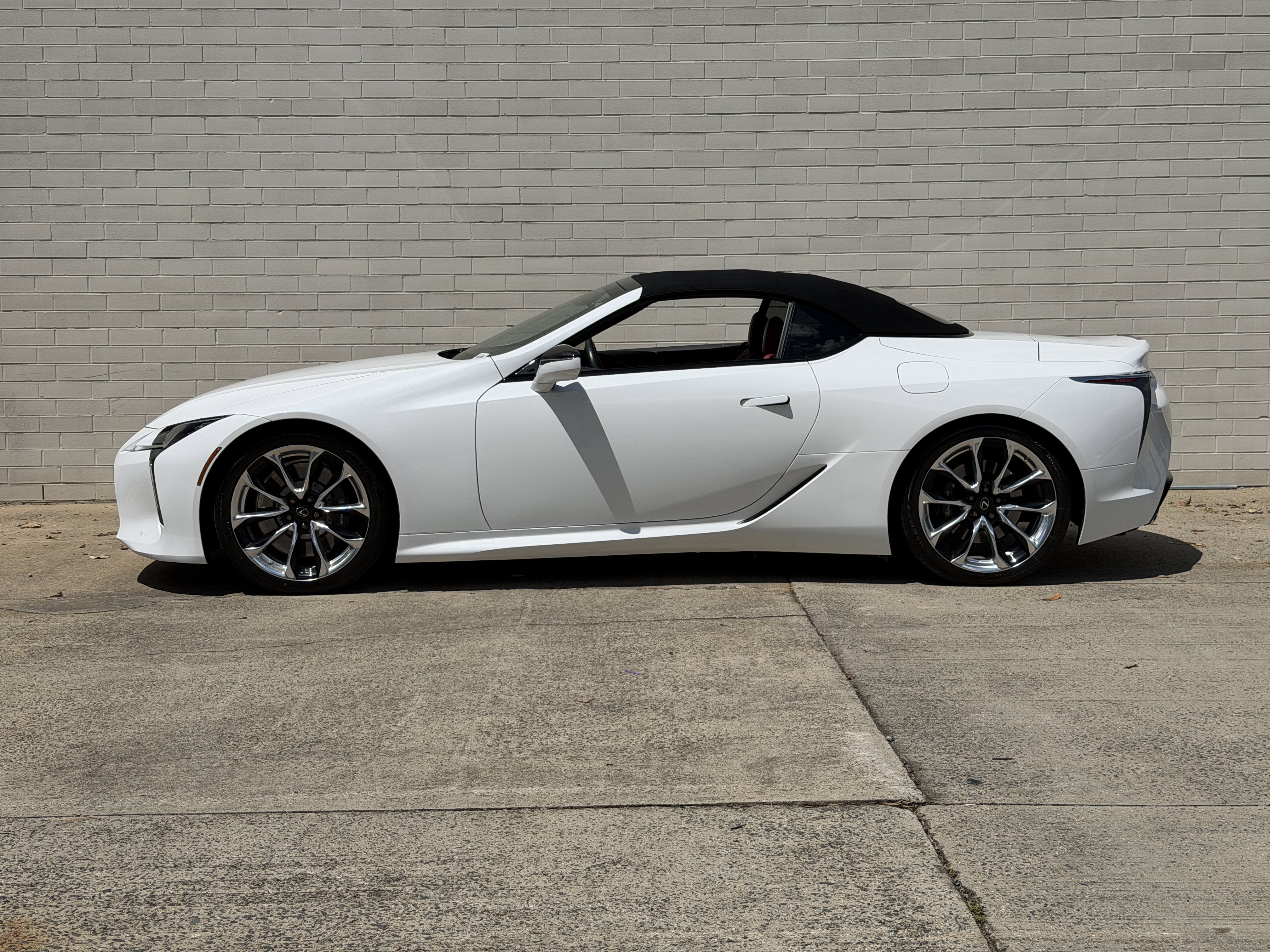 Used 2021 Ultra White Lexus 500 image 6