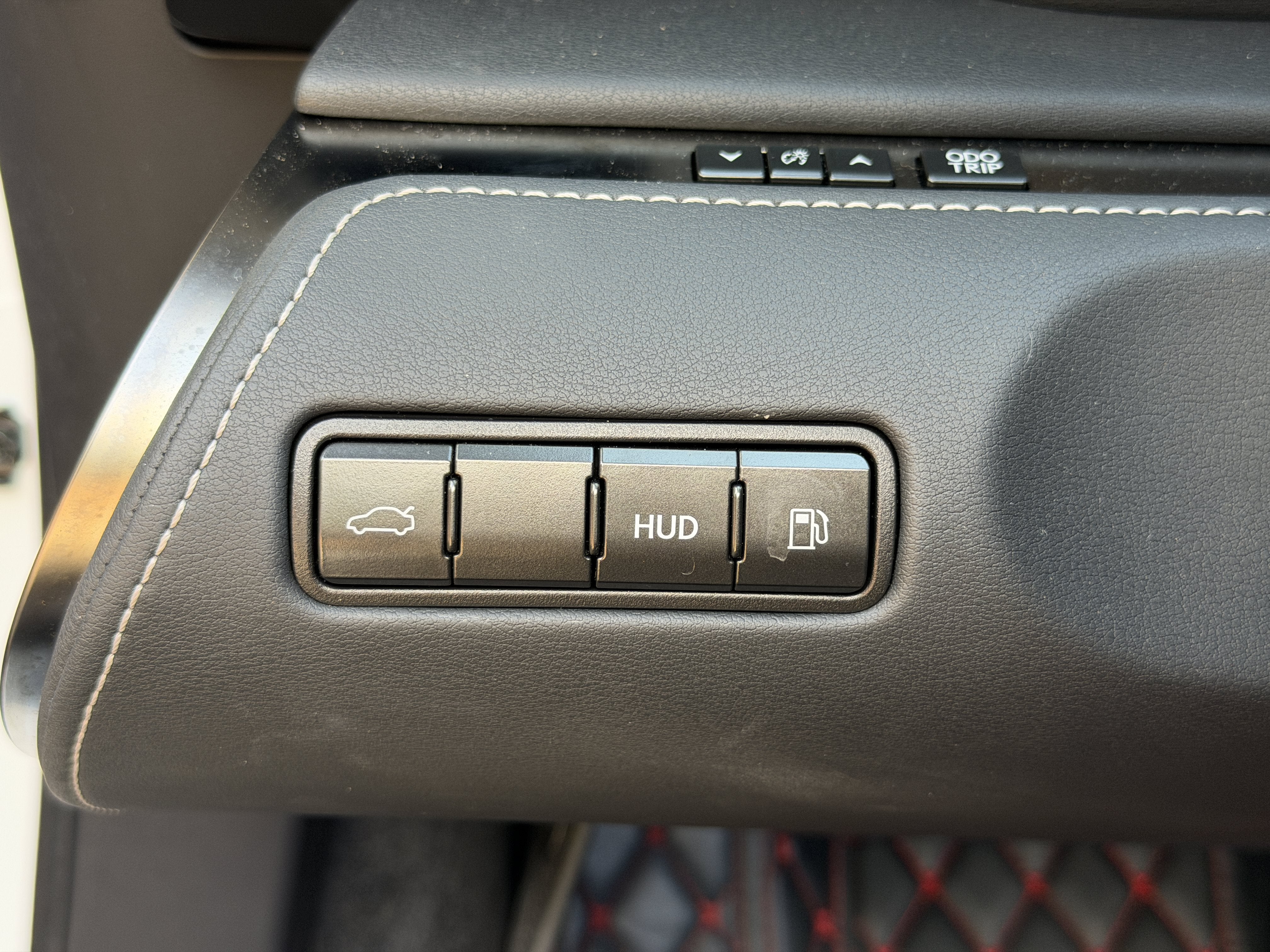 Used 2021 Ultra White Lexus 500 image 19