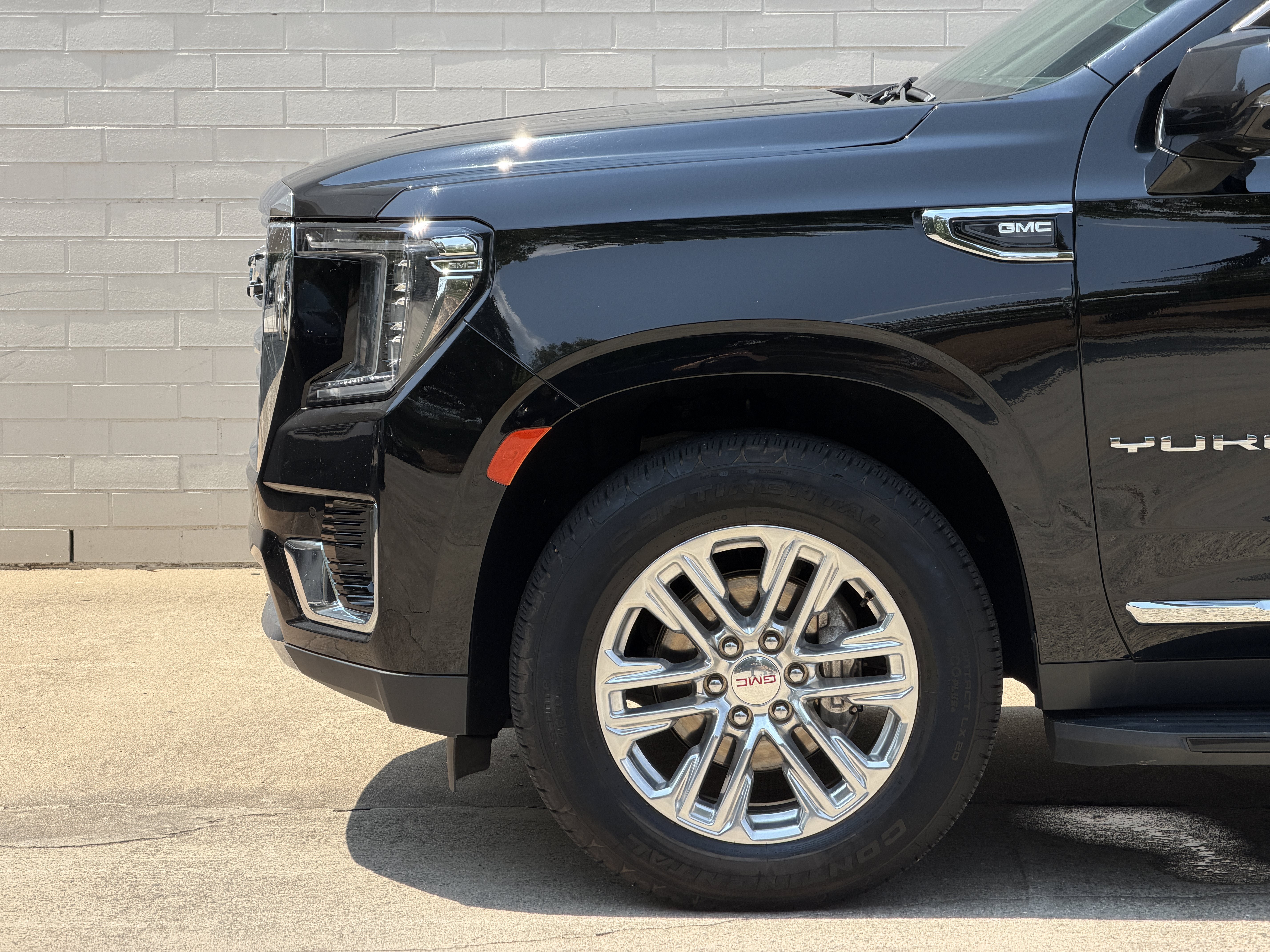 Used 2022 Onyx Black GMC SLT image 10