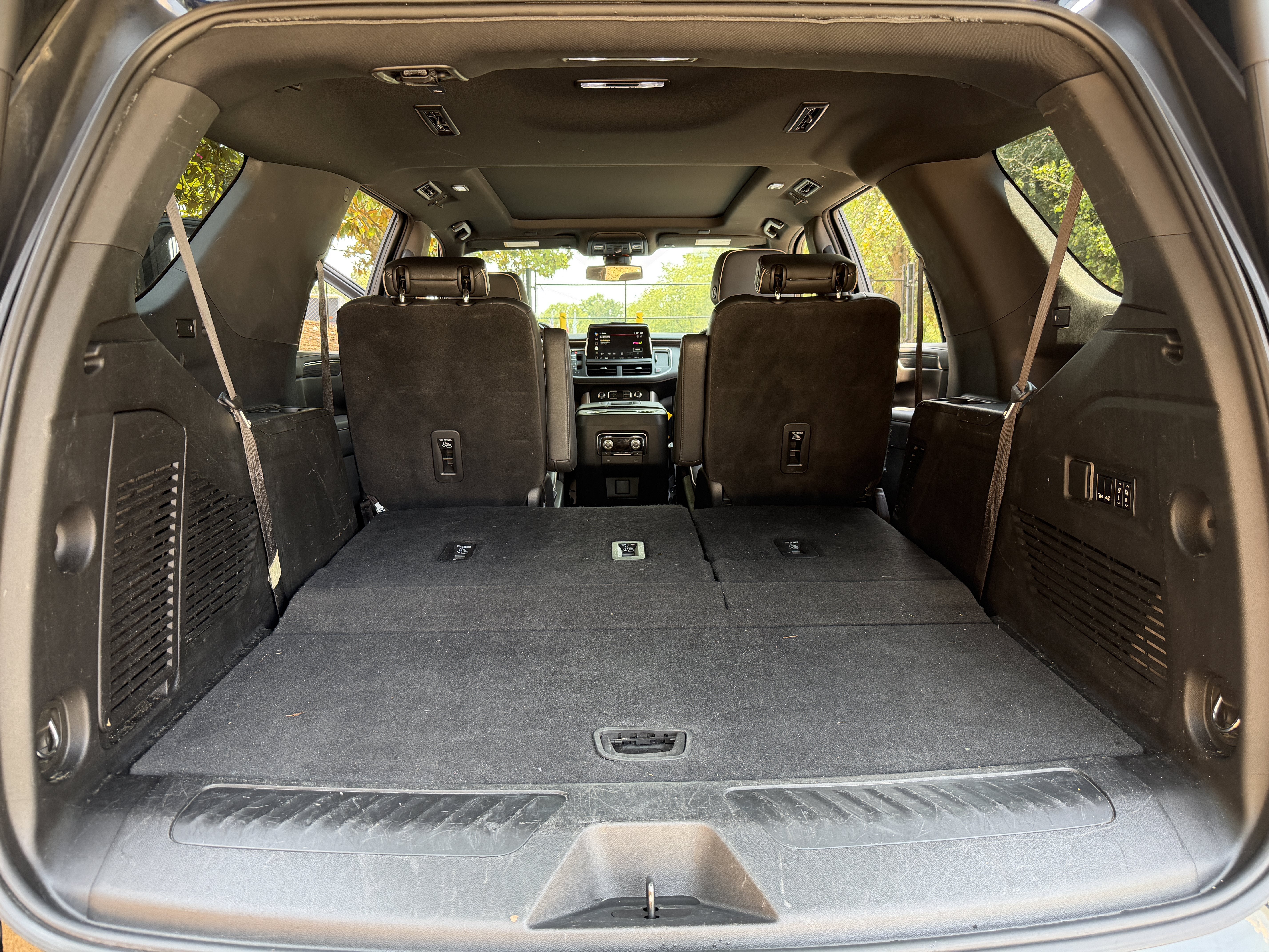 Used 2022 Onyx Black GMC SLT image 39