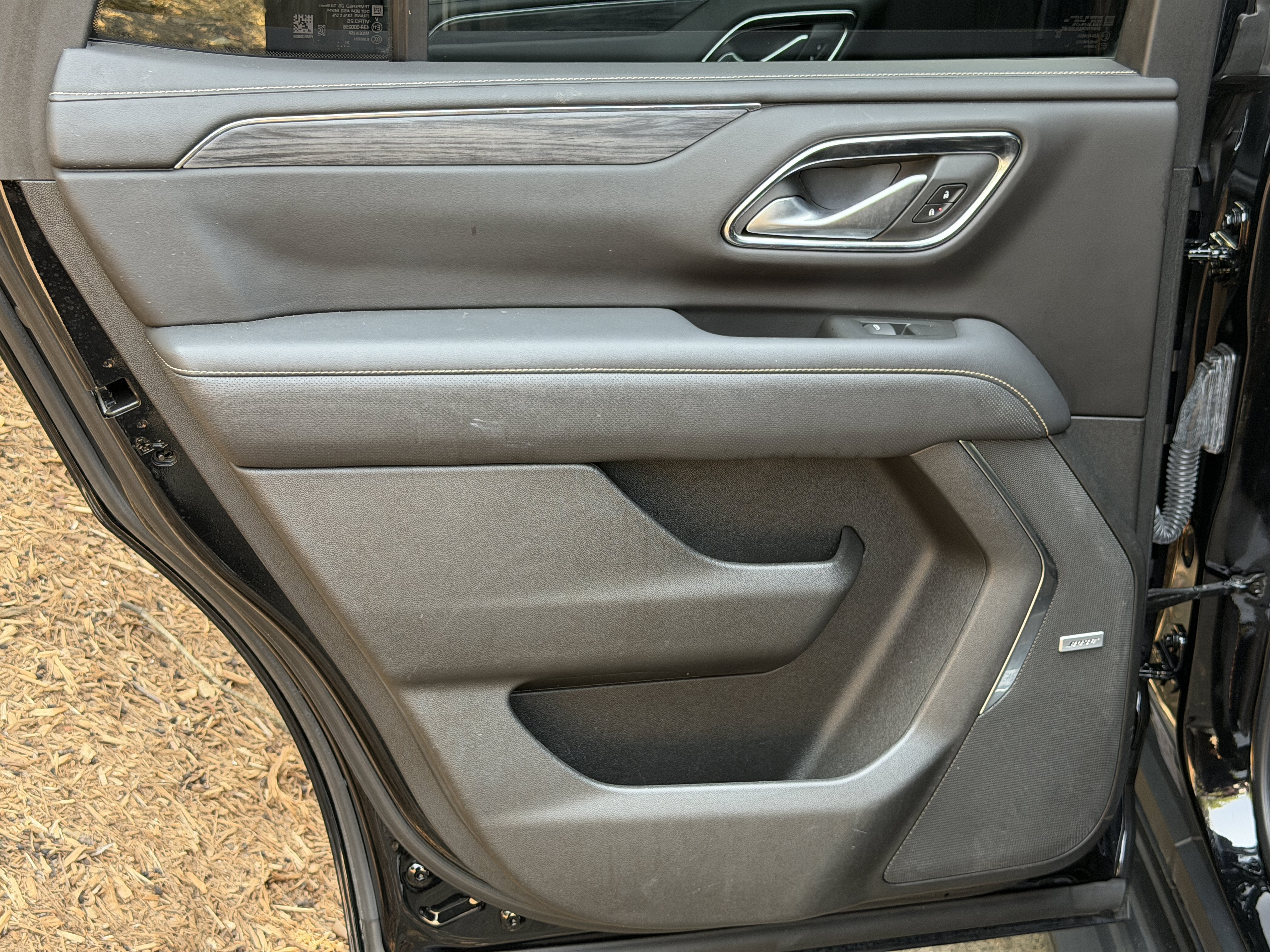 Used 2022 Onyx Black GMC SLT image 32