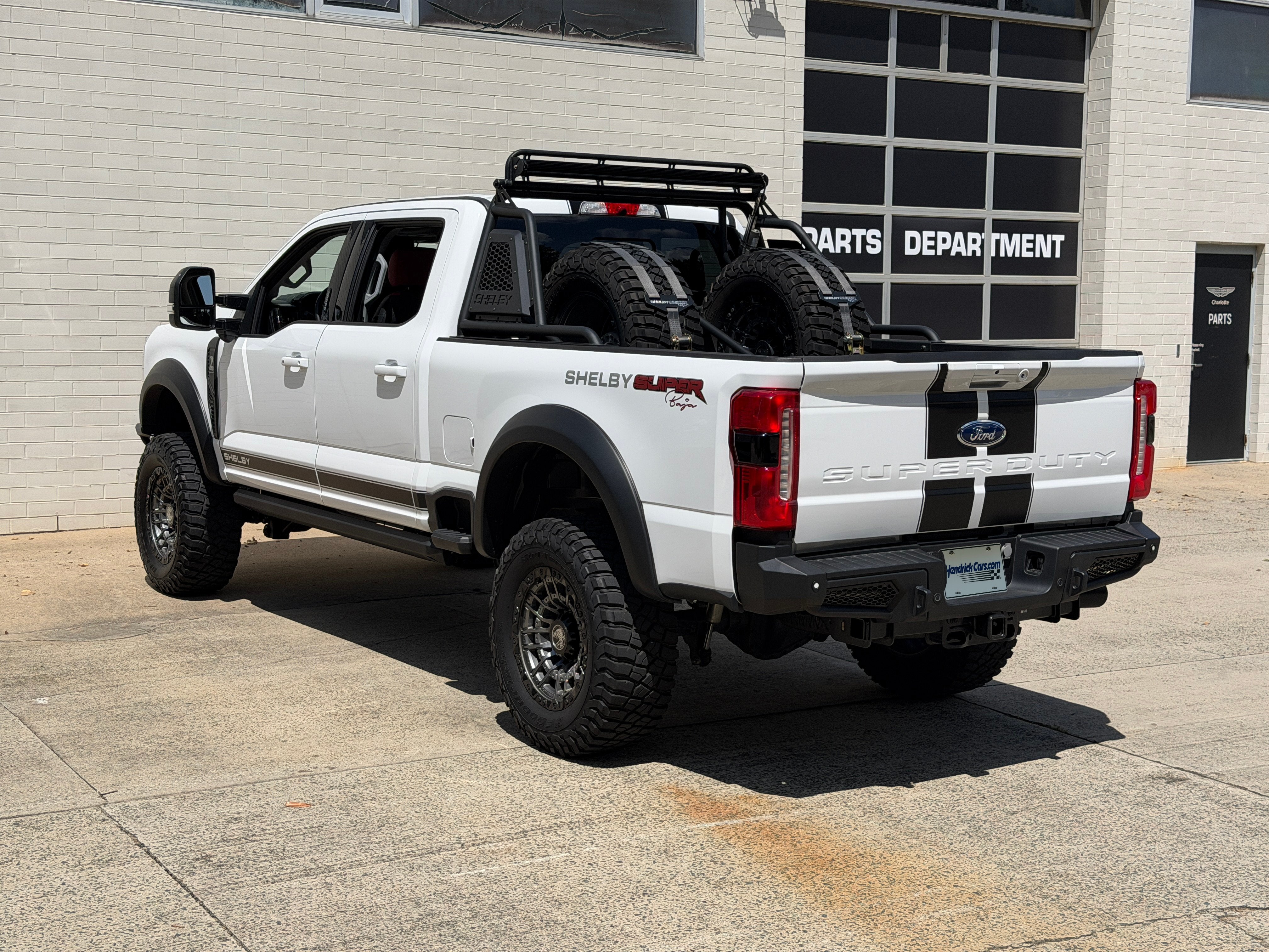 Used 2024 Oxford White Ford SuperCrew 4WD image 5