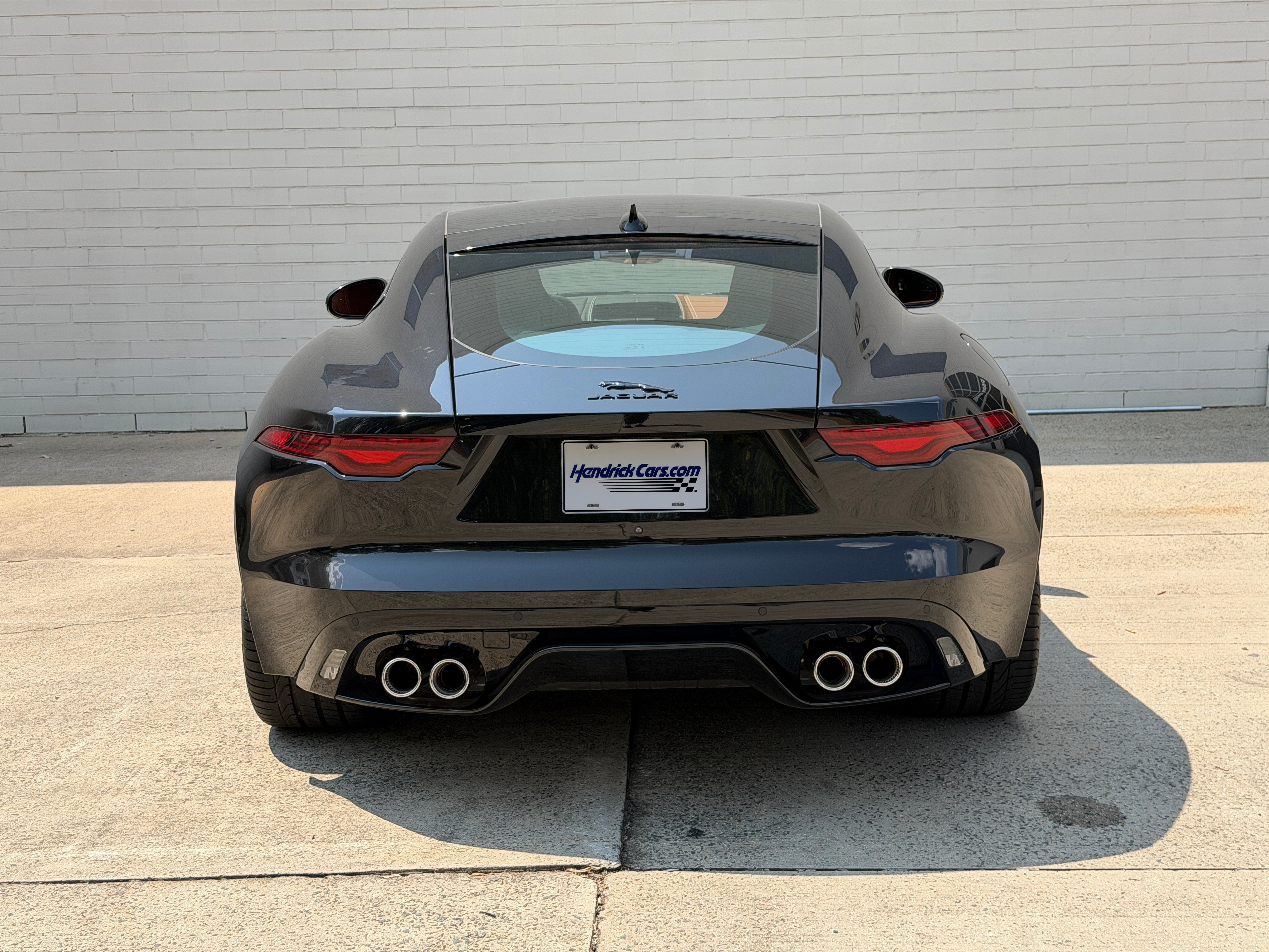 Used 2024 Santorini Black Jaguar R-Dynamic image 4