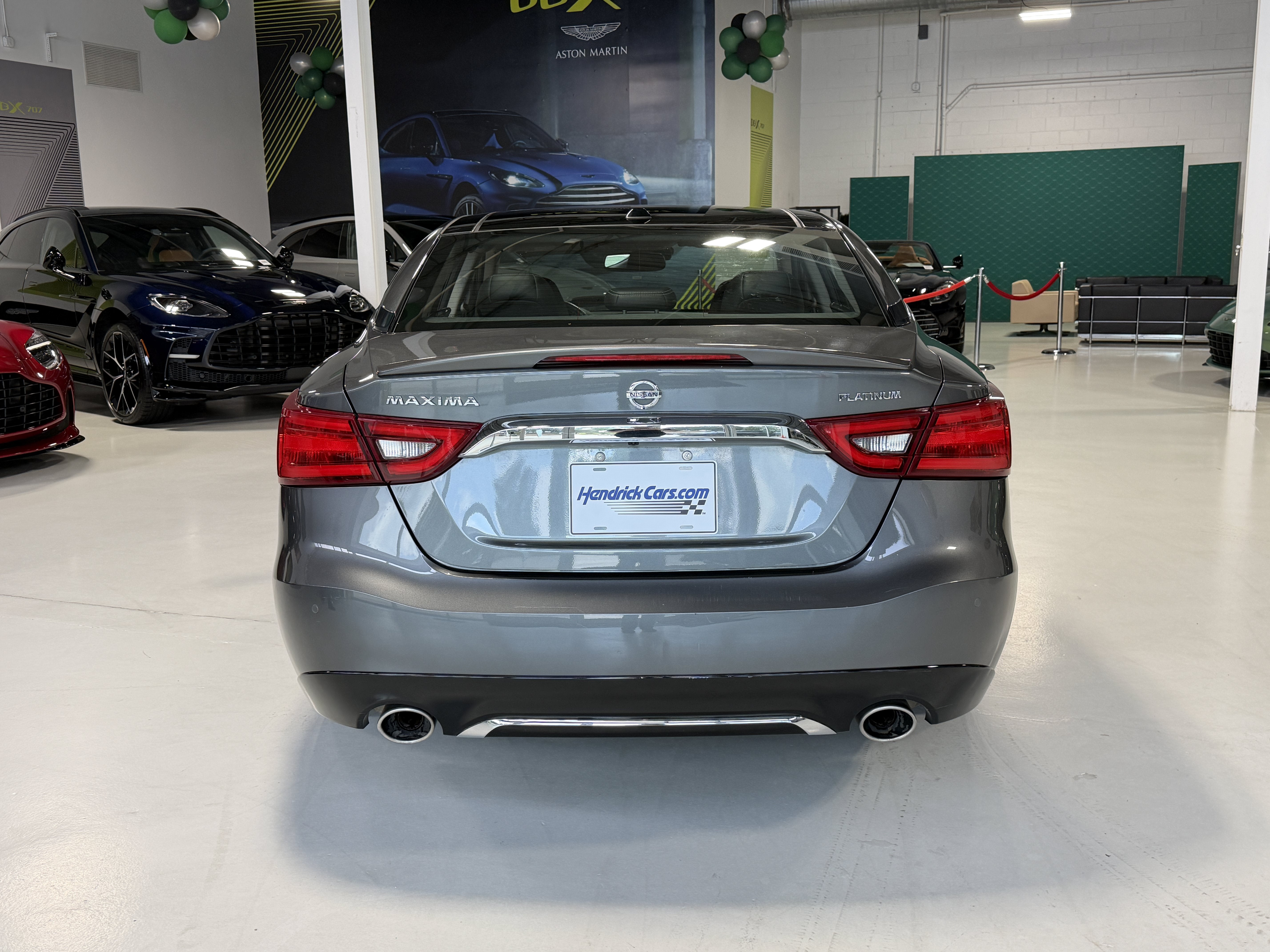 Used 2017 Gun Metallic Nissan Platinum image 4