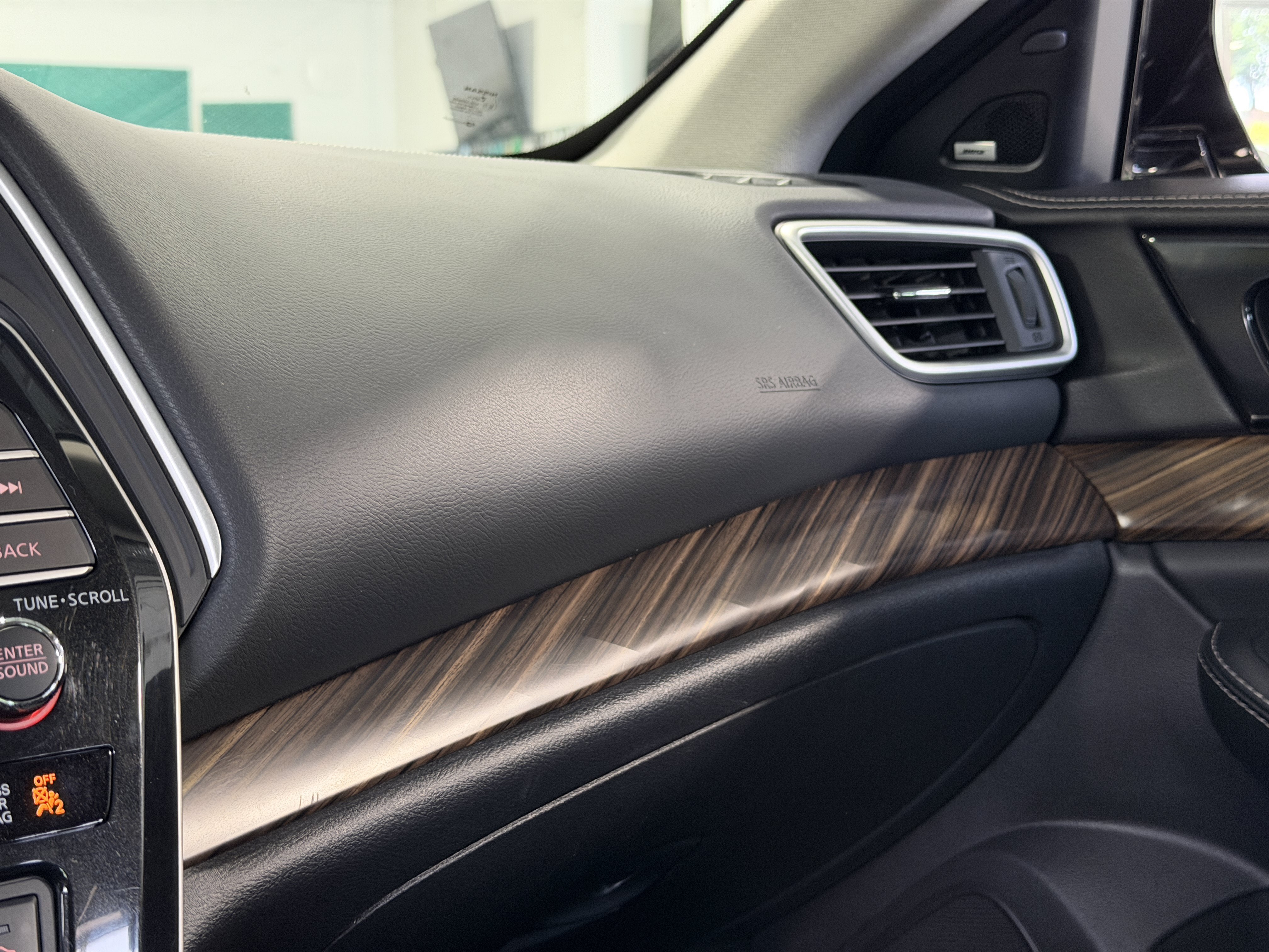 Used 2017 Gun Metallic Nissan Platinum image 28