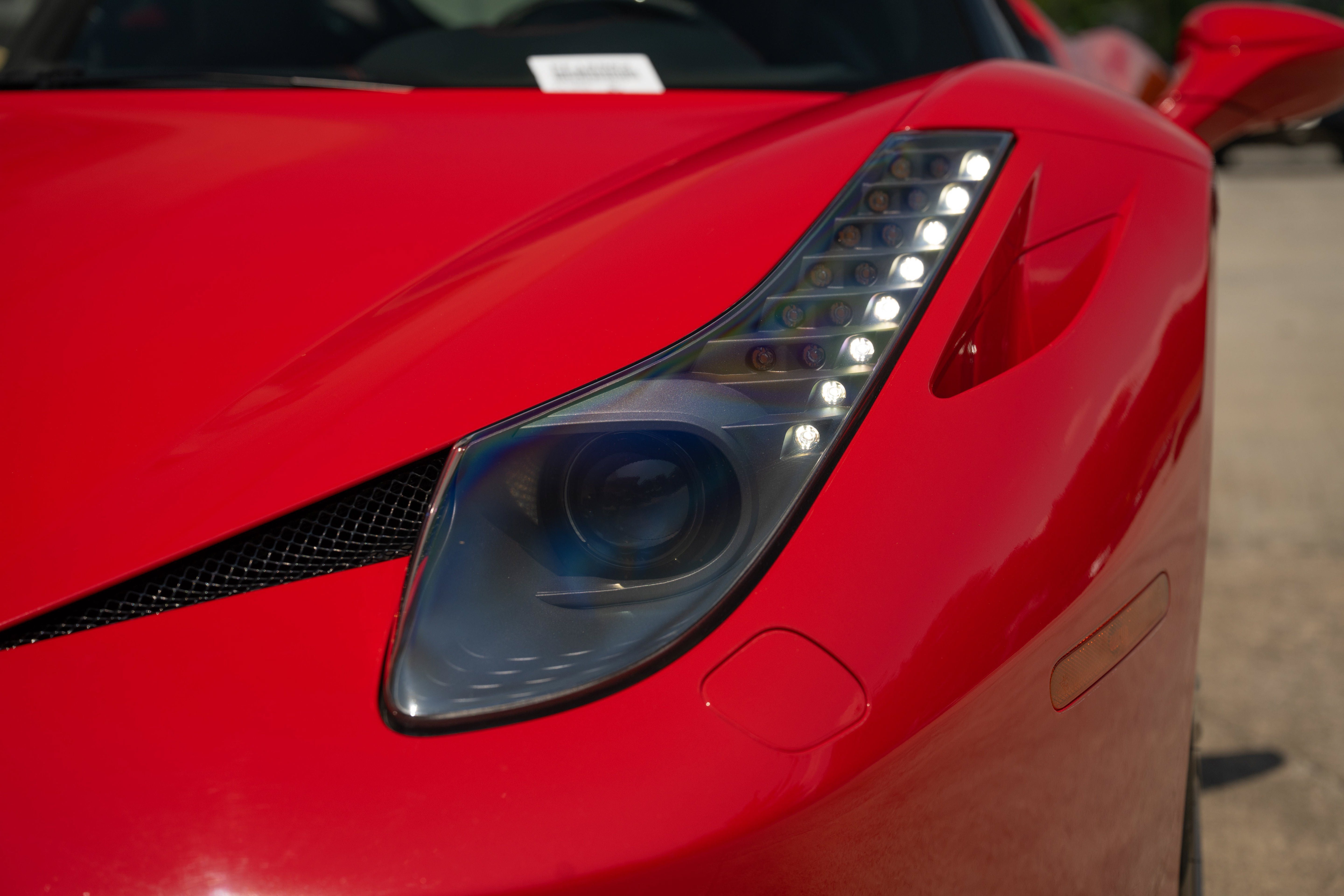 Used 2012 Rosso Corsa Ferrari  image 11