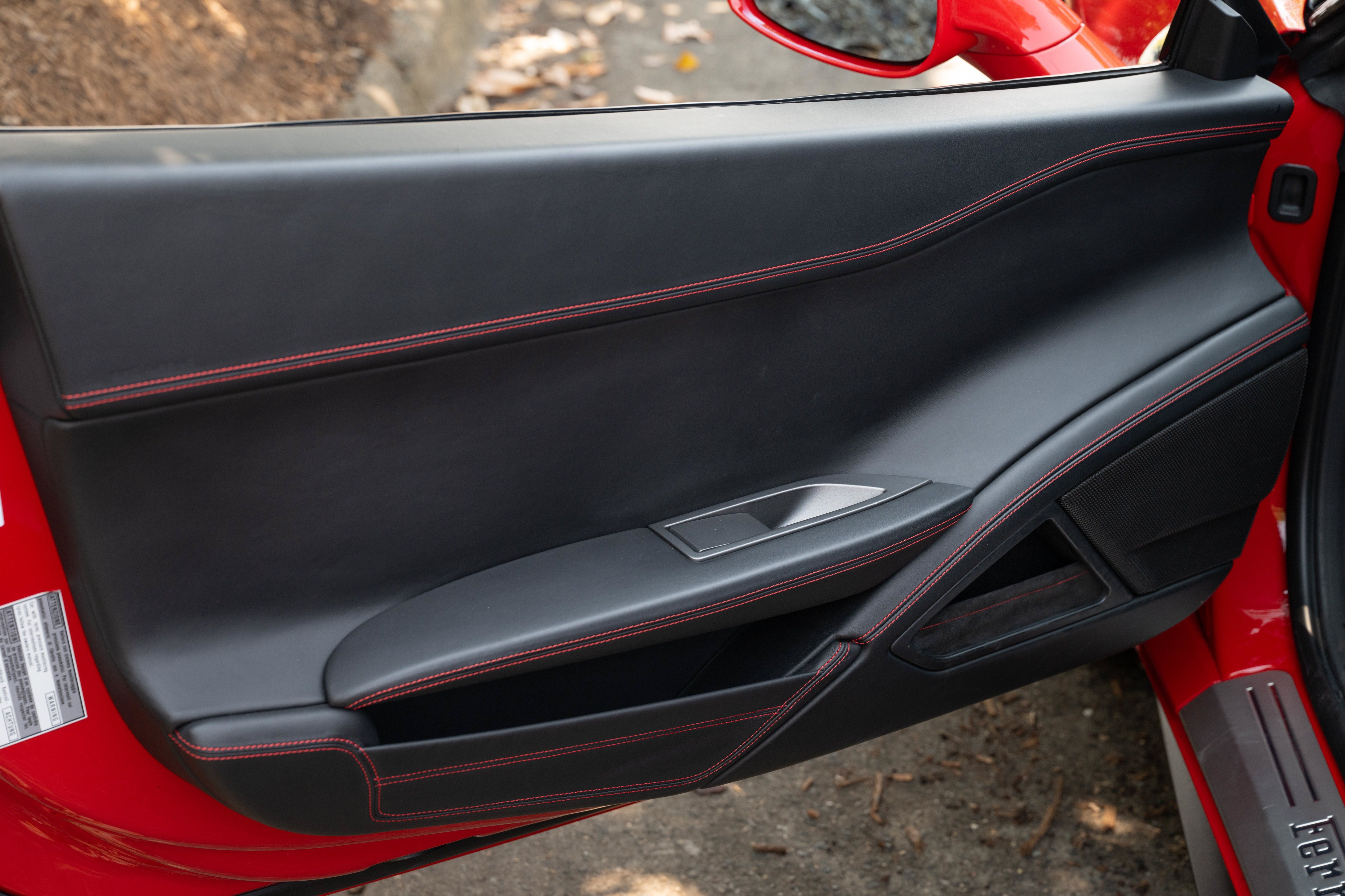 Used 2012 Rosso Corsa Ferrari  image 23