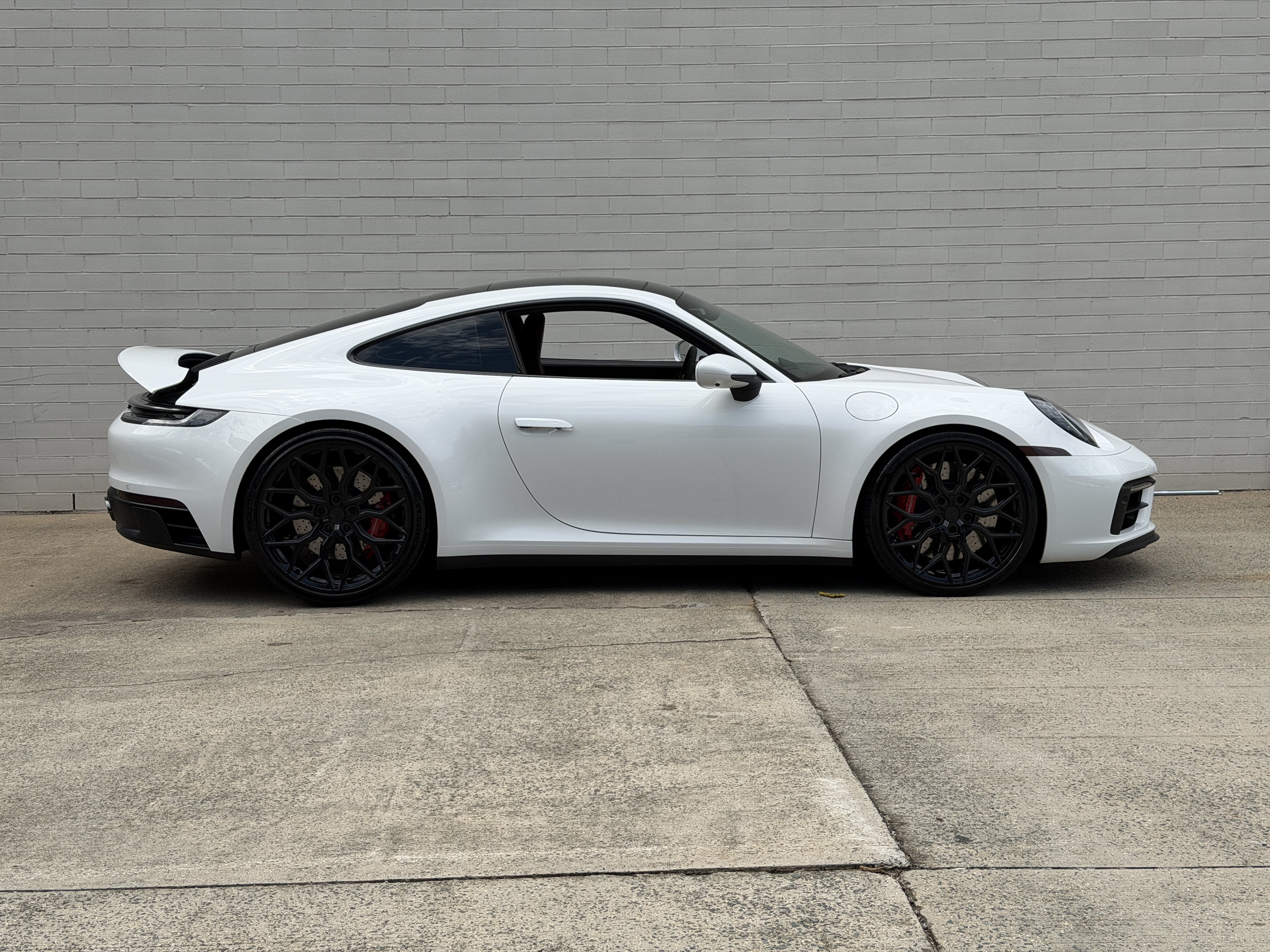 Used 2022 White Porsche Carrera 4 GTS image 2