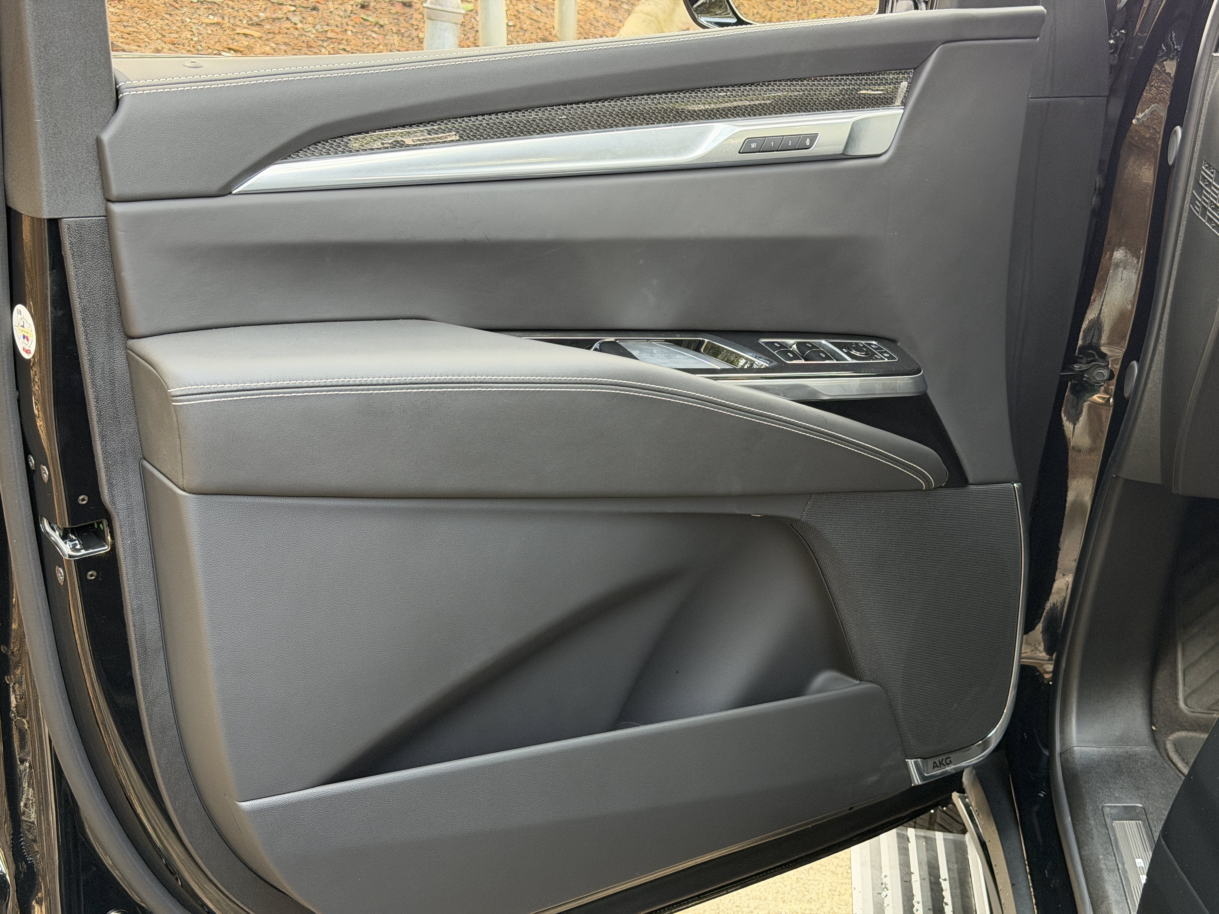 Used 2026 Black Raven Cadillac AWD V-Series image 13