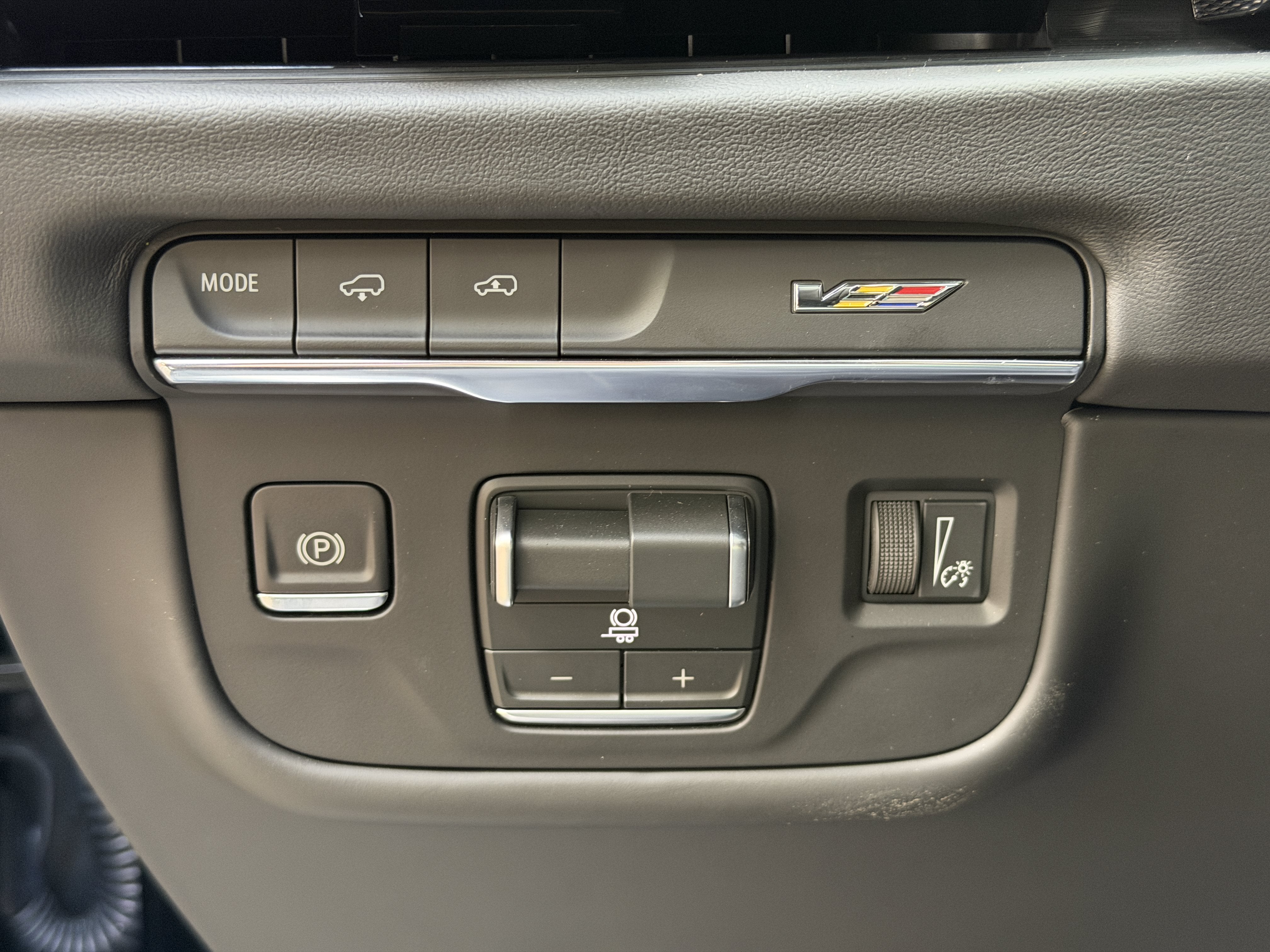 Used 2026 Black Raven Cadillac AWD V-Series image 19