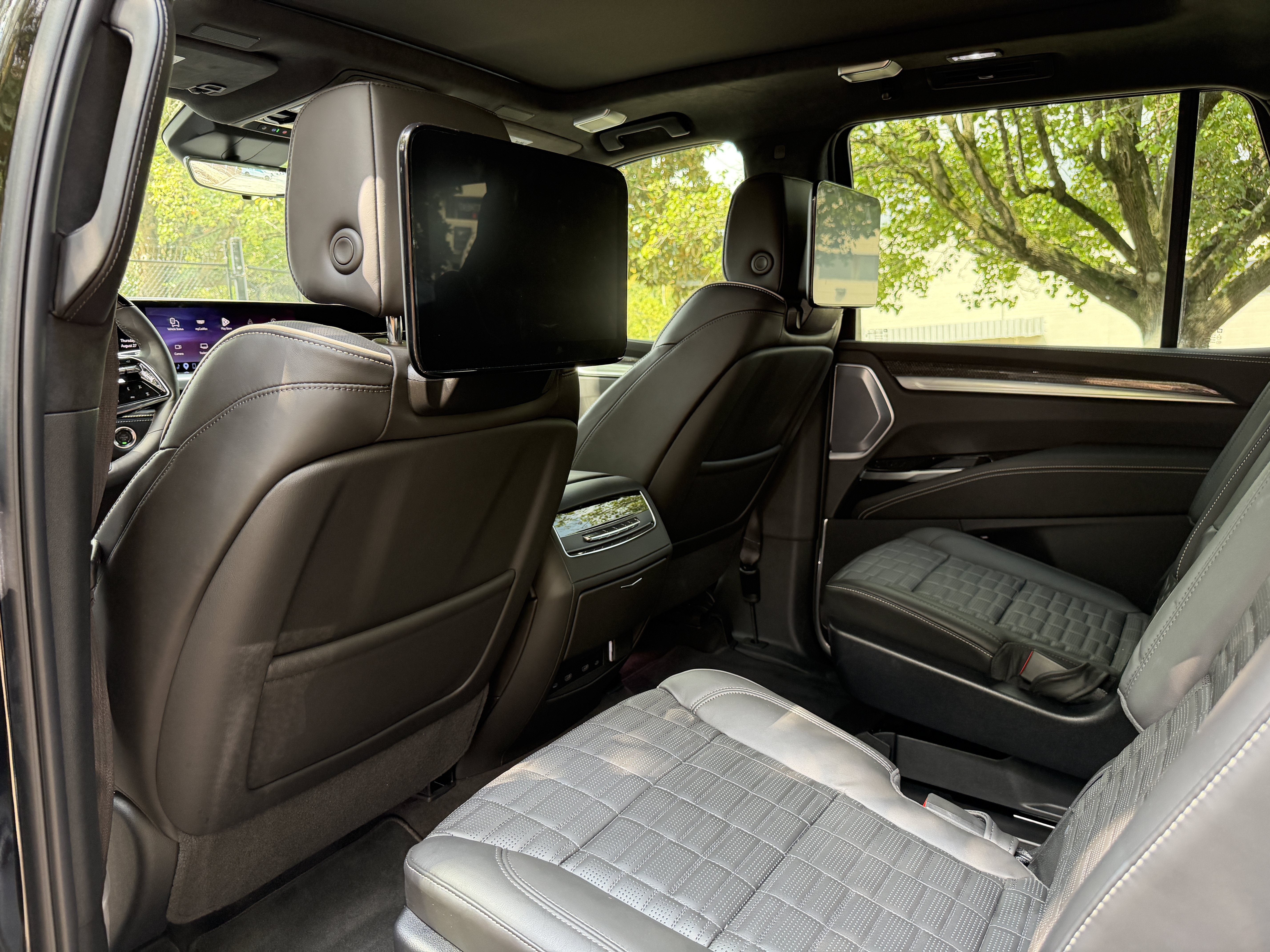 Used 2026 Black Raven Cadillac AWD V-Series image 40