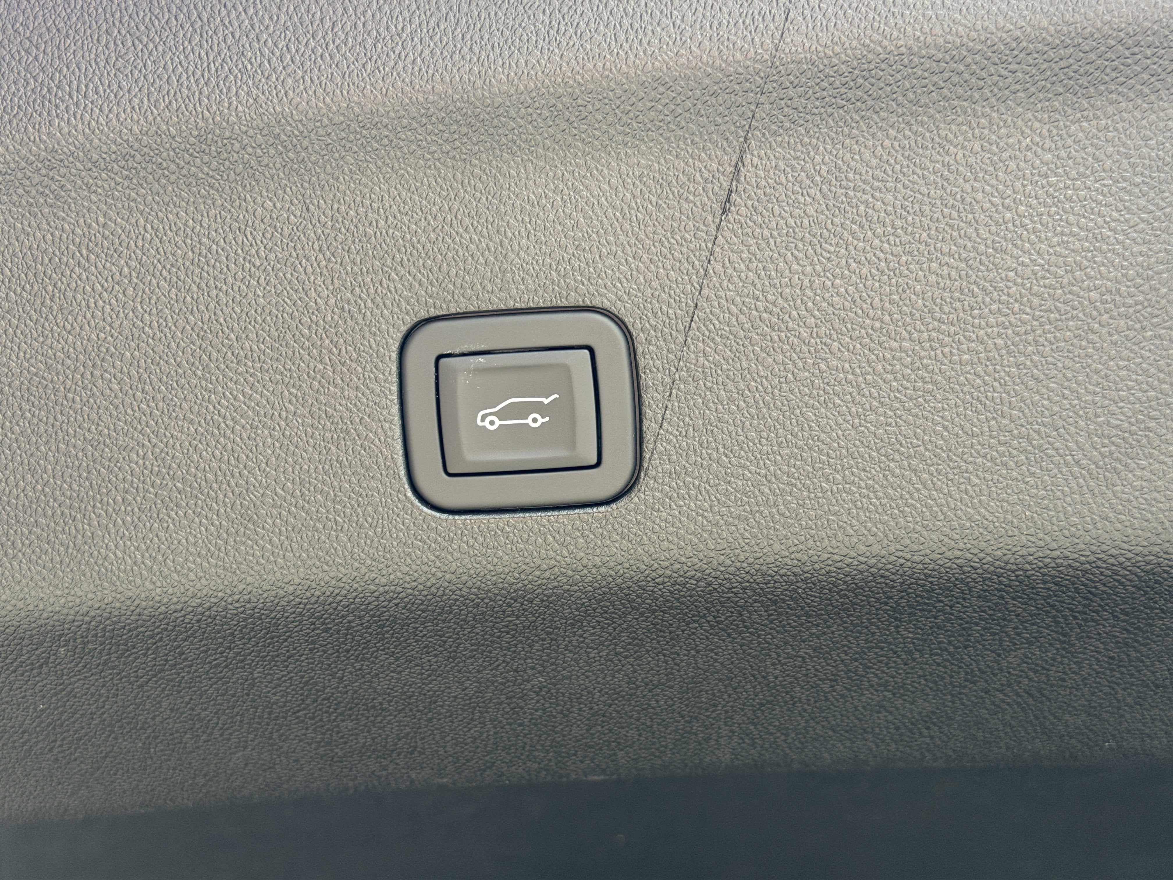 Used 2026 Black Raven Cadillac AWD V-Series image 48
