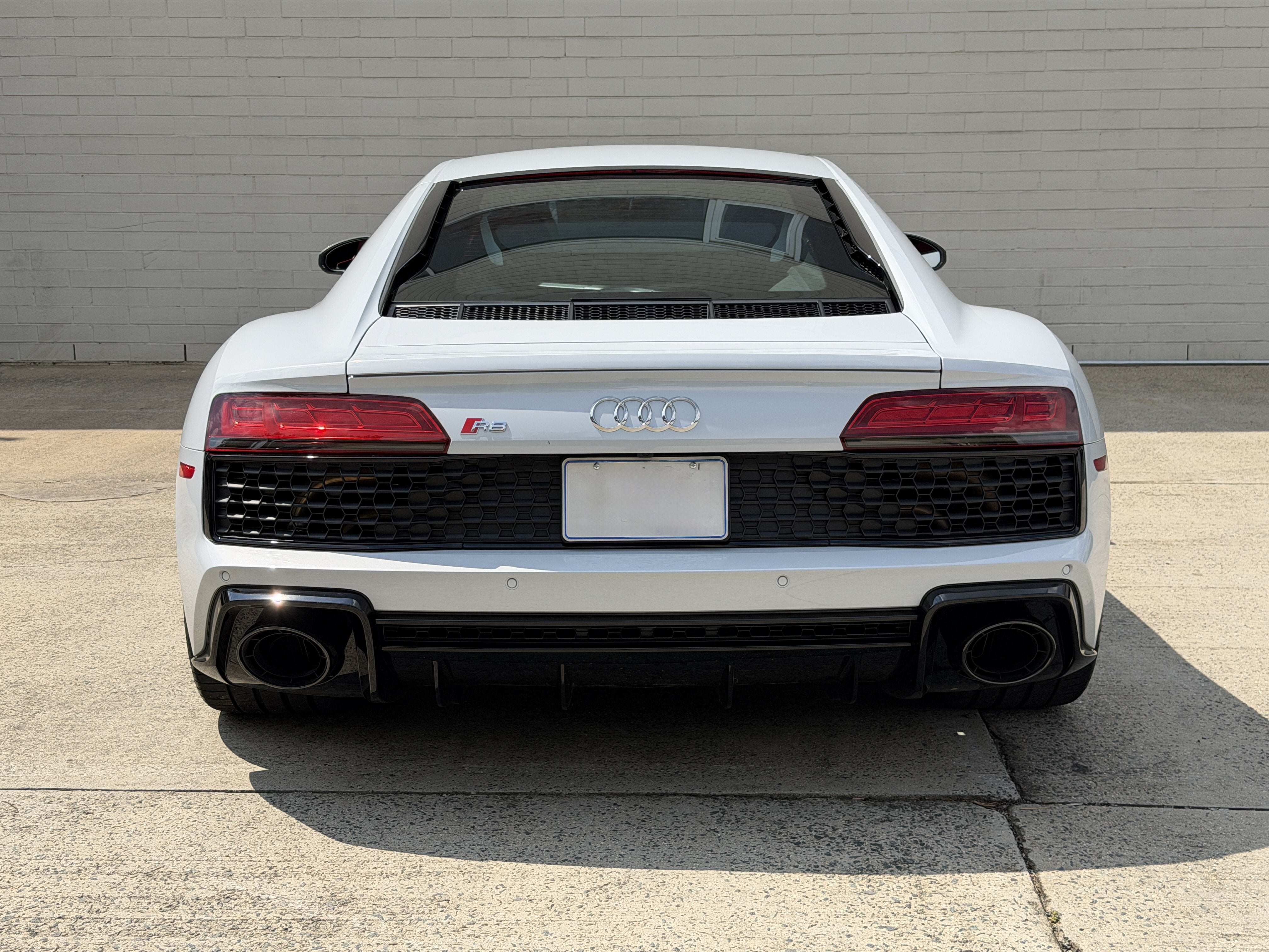 Used 2023 Ibis White Audi V10 performance image 4