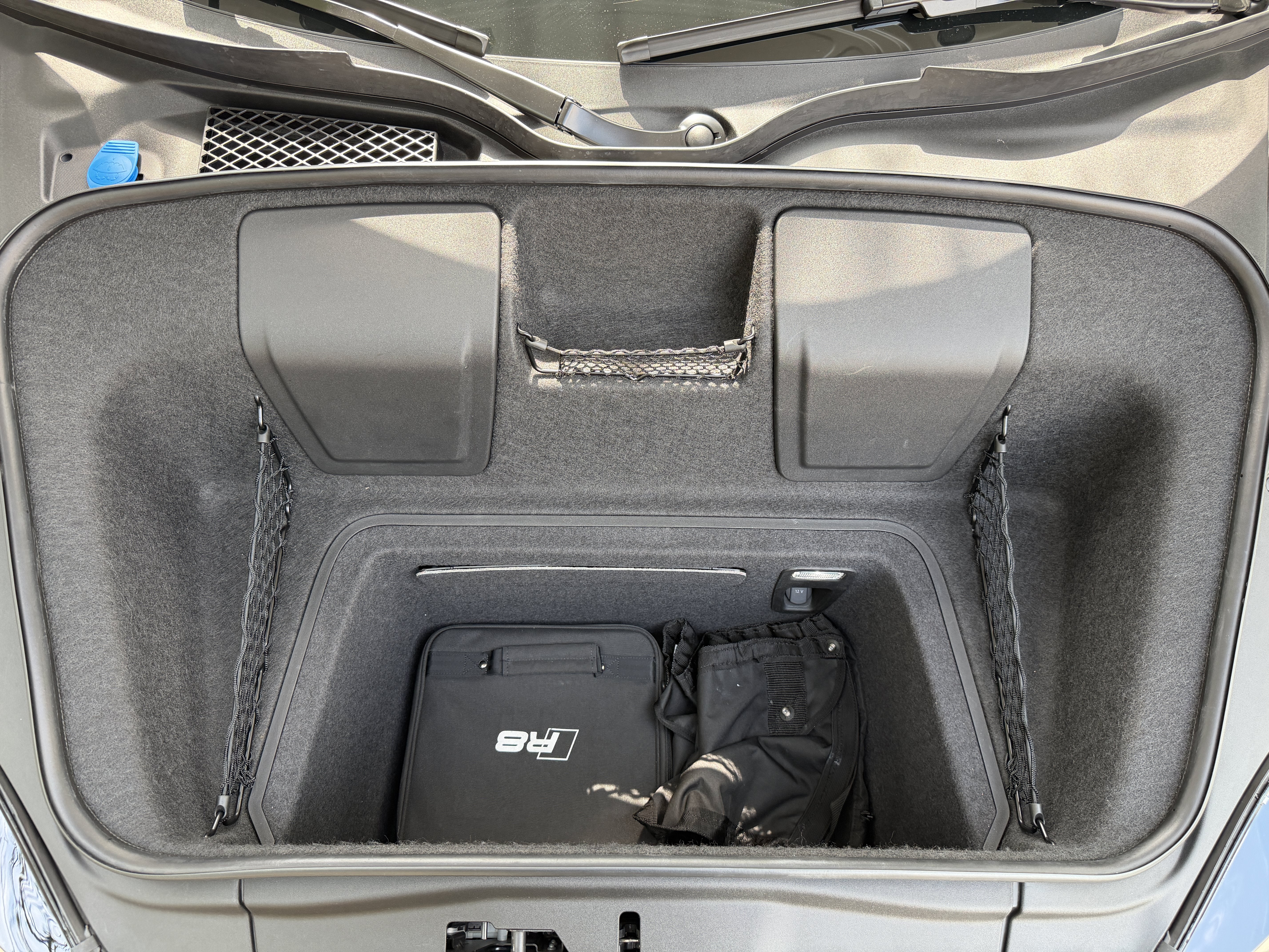 Used 2023 Ibis White Audi V10 performance image 9