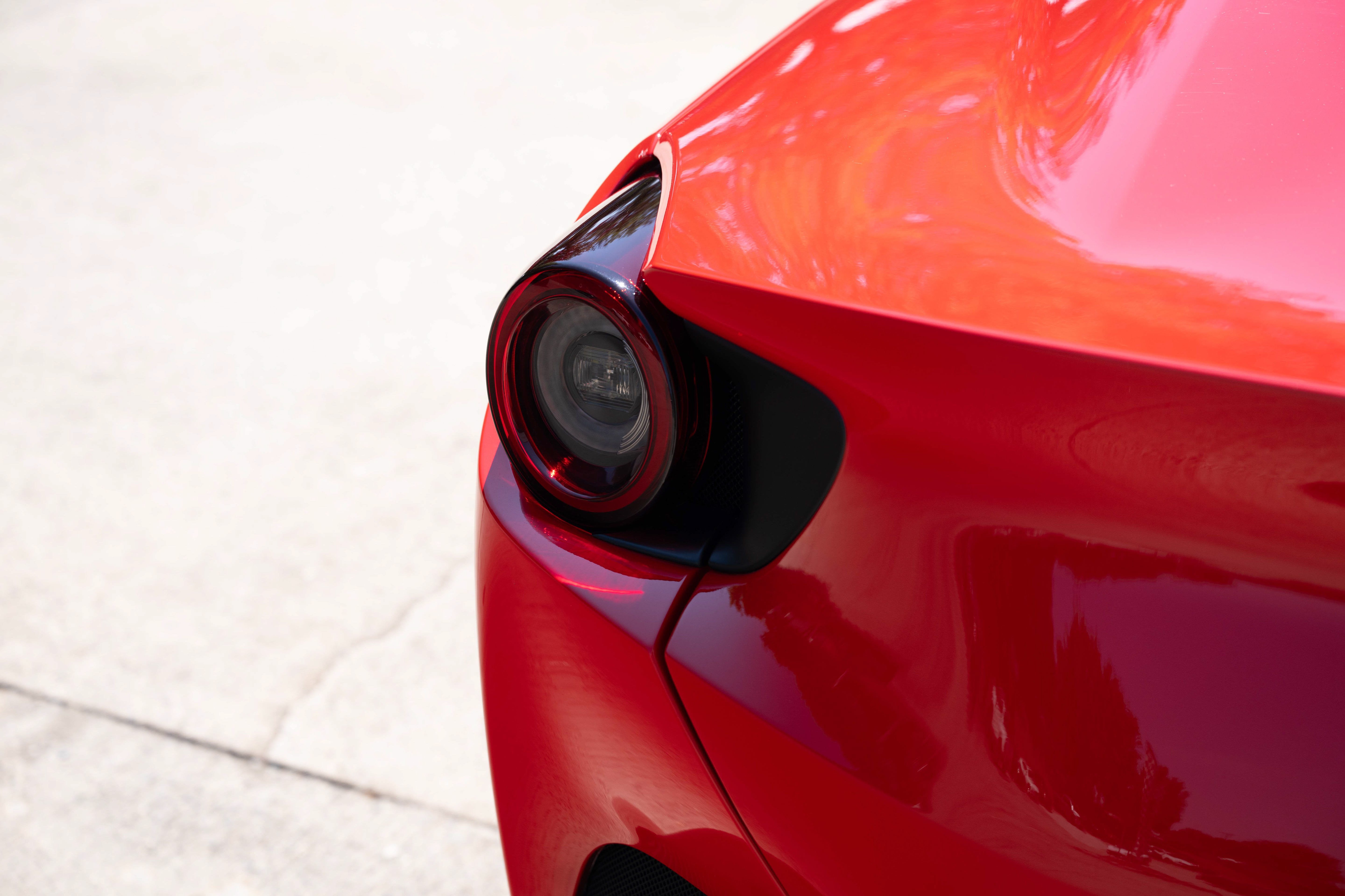 Certified Used 2019 Rosso Corsa Ferrari  image 24