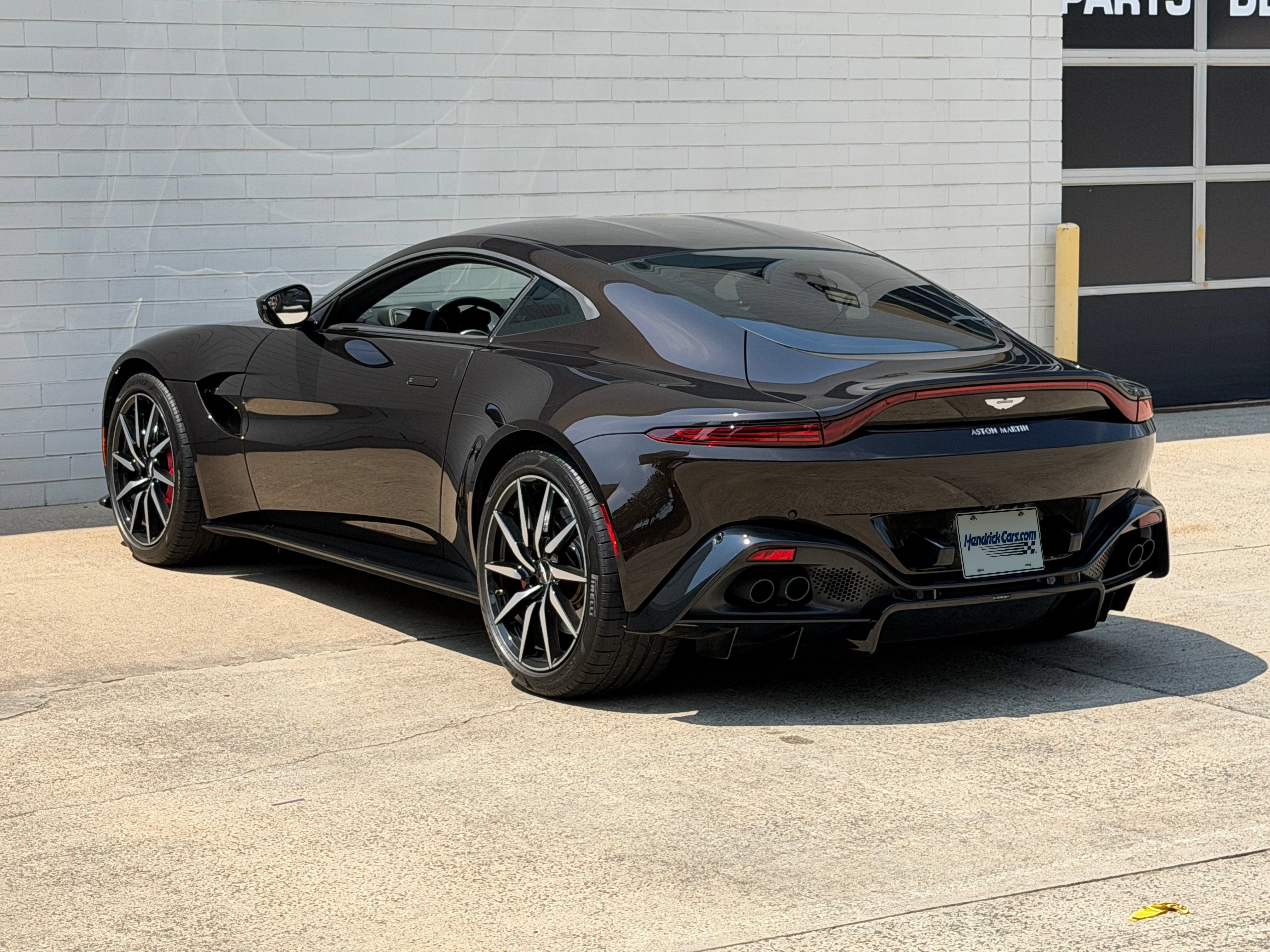 Used 2020 Marron Black Aston Martin  image 2