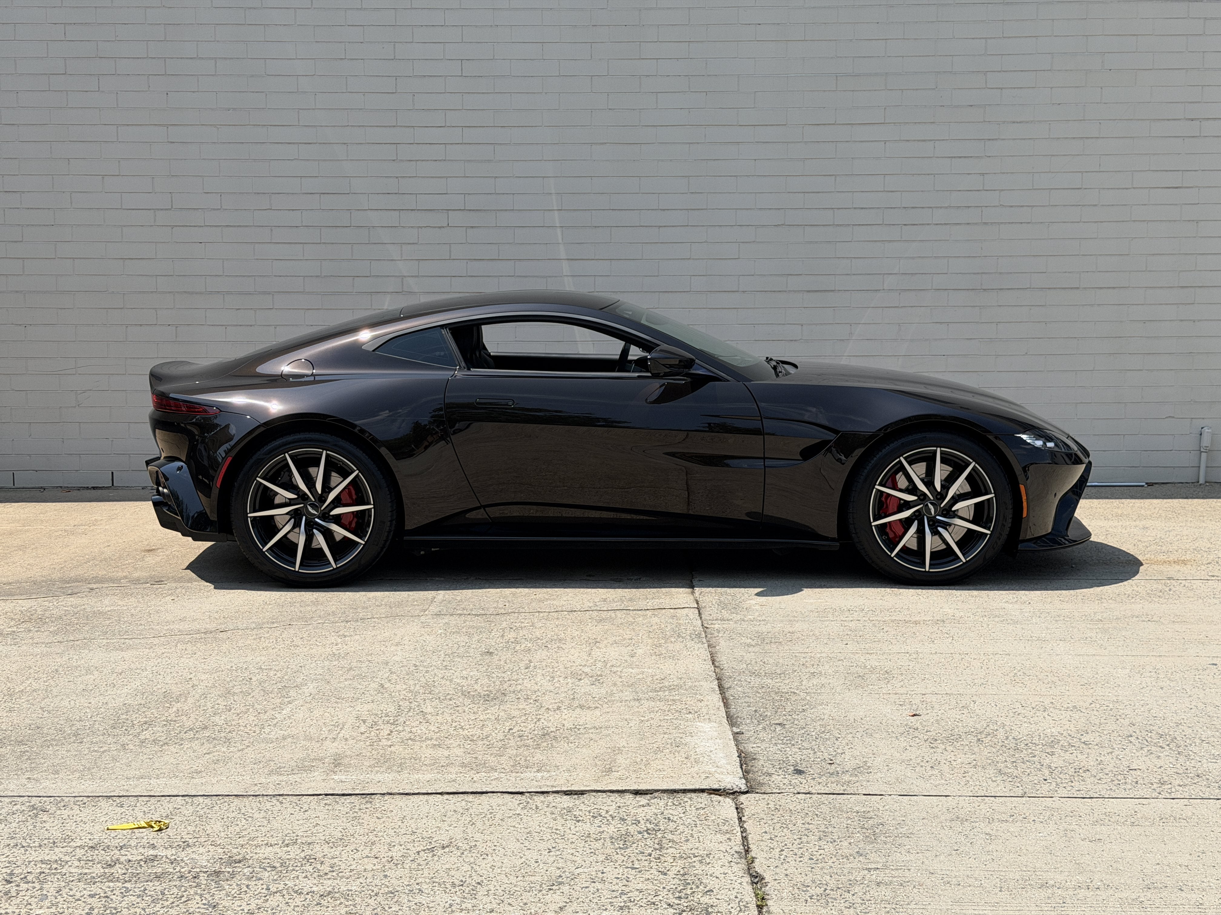 Used 2020 Marron Black Aston Martin  image 13