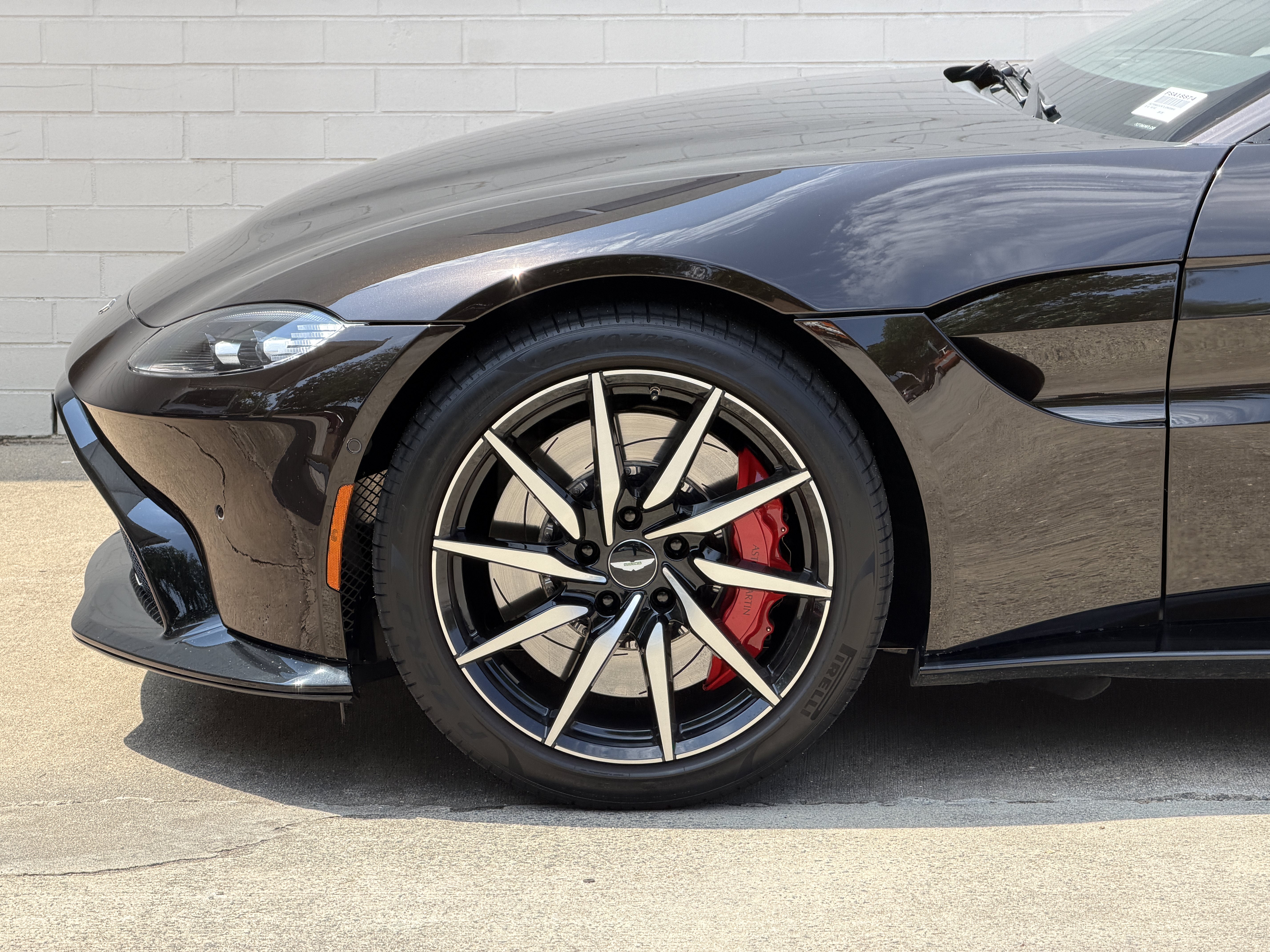 Used 2020 Marron Black Aston Martin  image 21