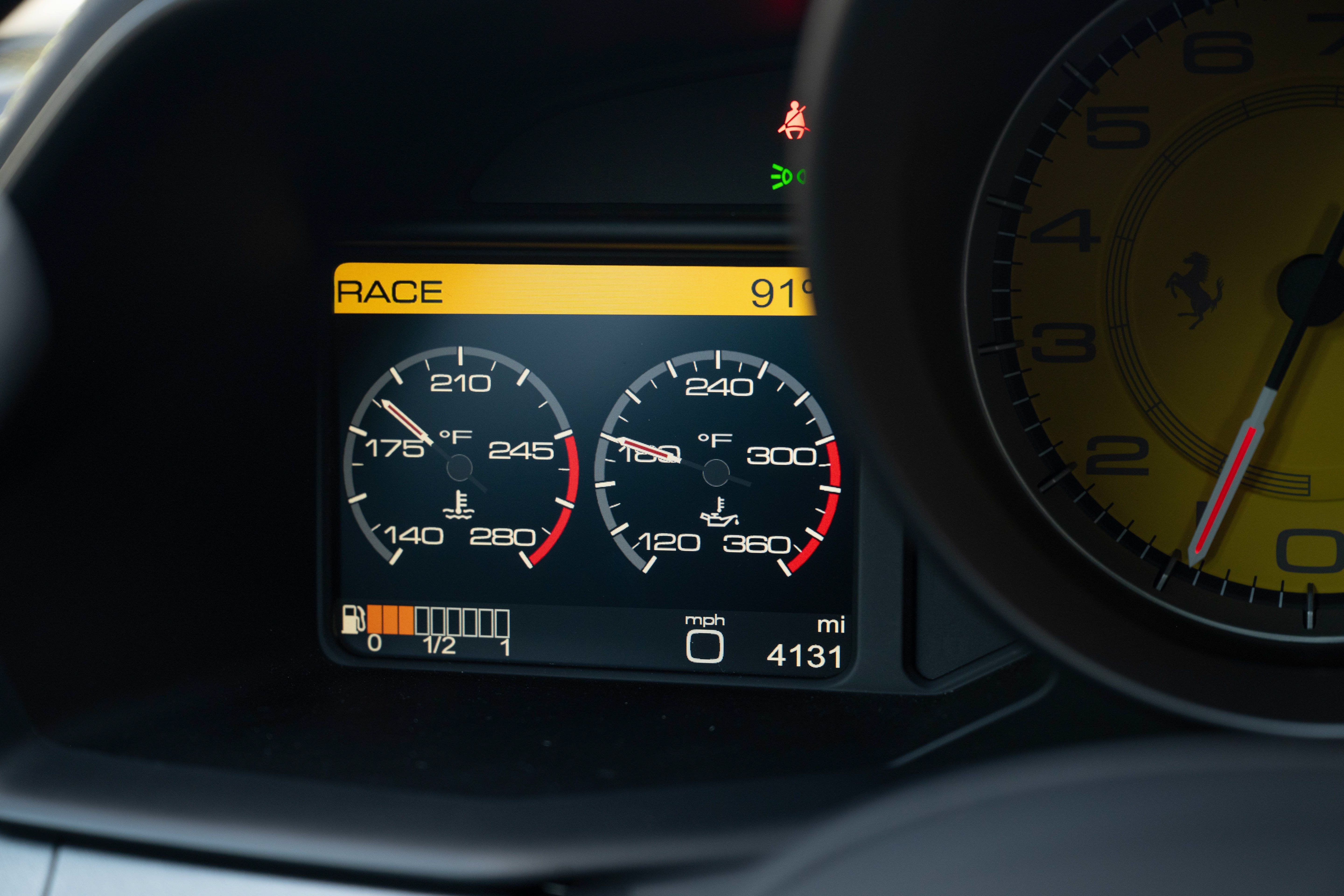 Certified Used 2012 Nero Ferrari Base image 40