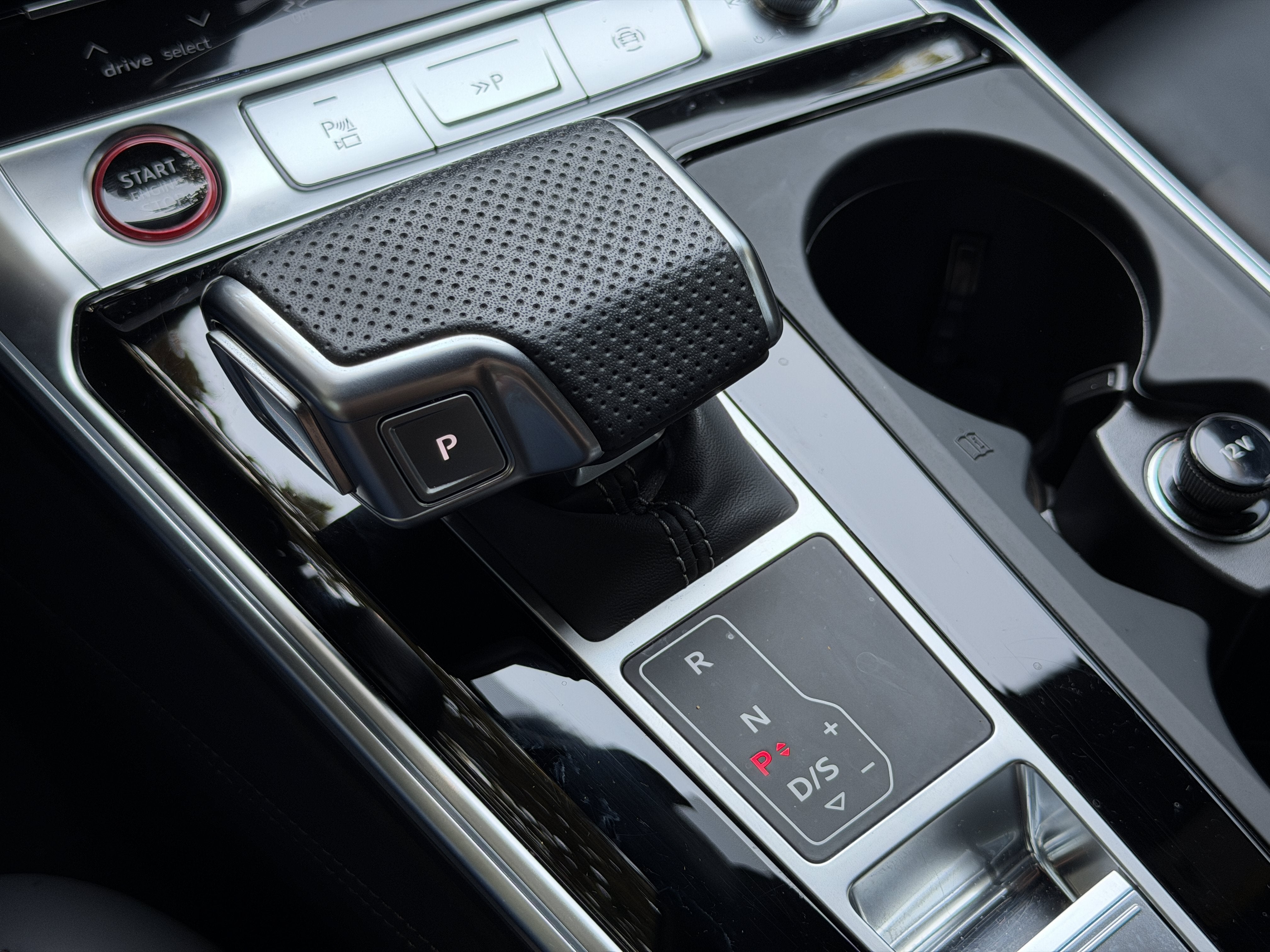 Used 2025 Sebring Black Audi performance image 23