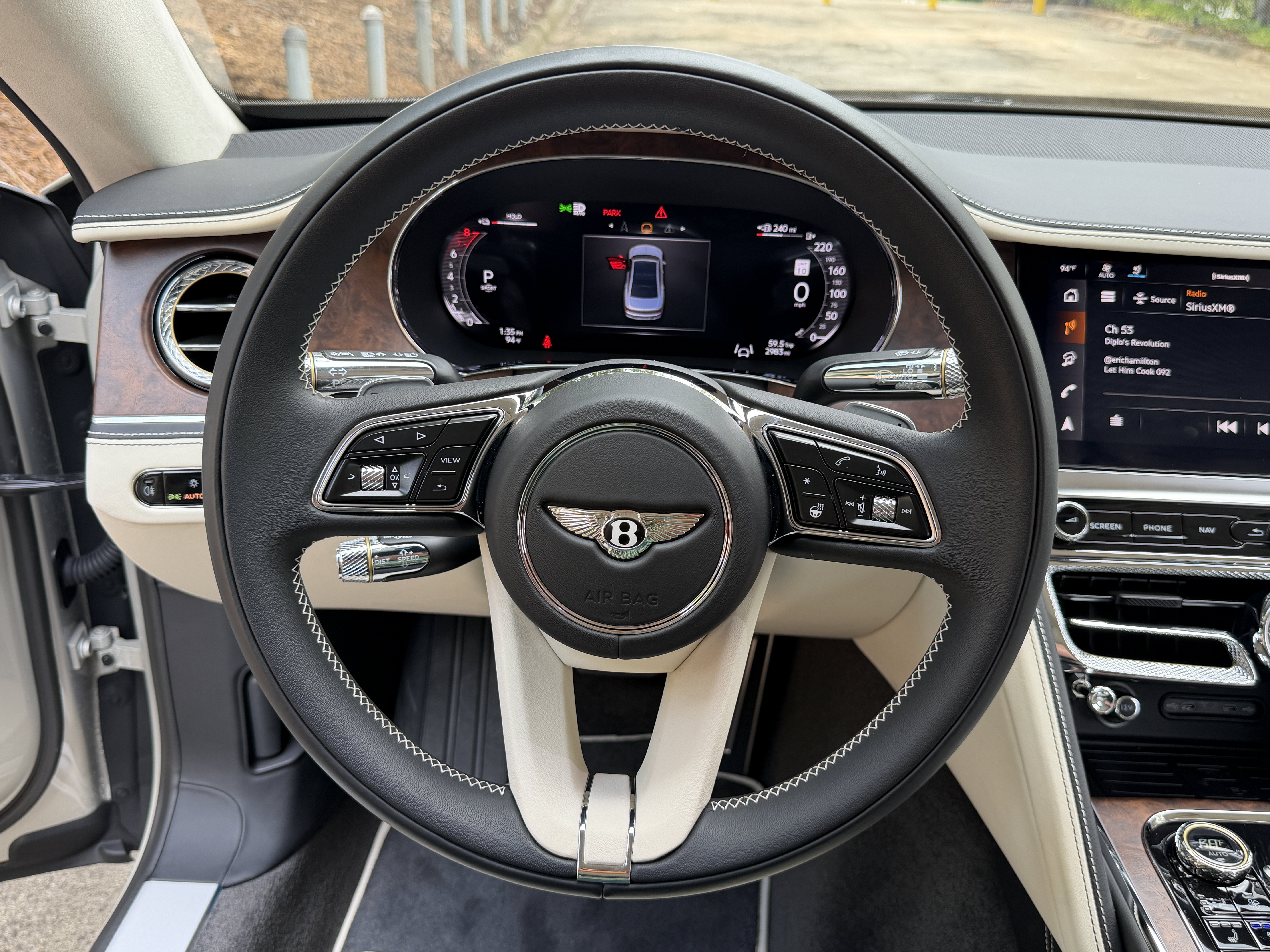 Used 2026 Cashmere Bentley Azure image 19