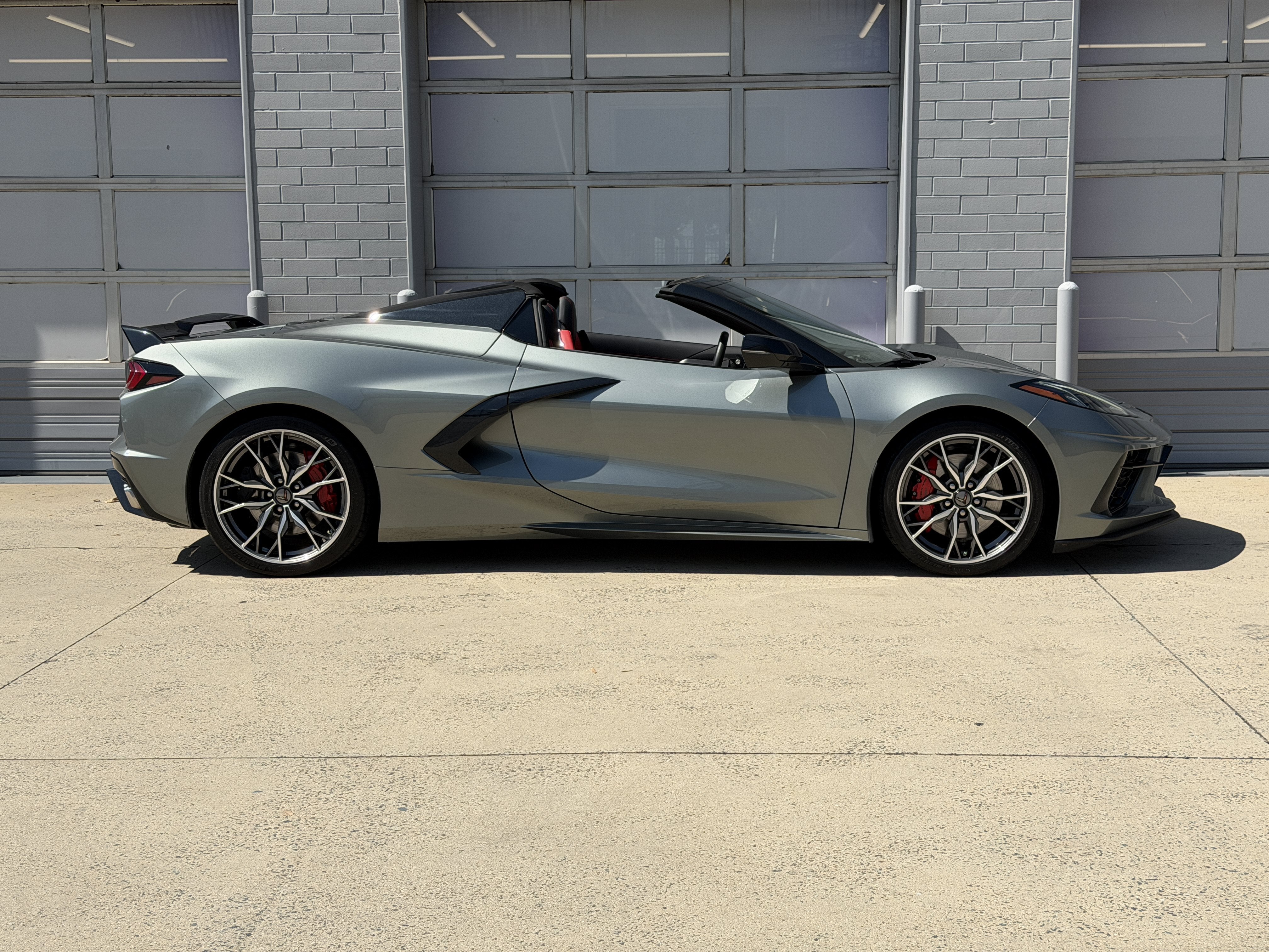 Used 2023 Hypersonic Gray Metallic Chevrolet 2LT image 2