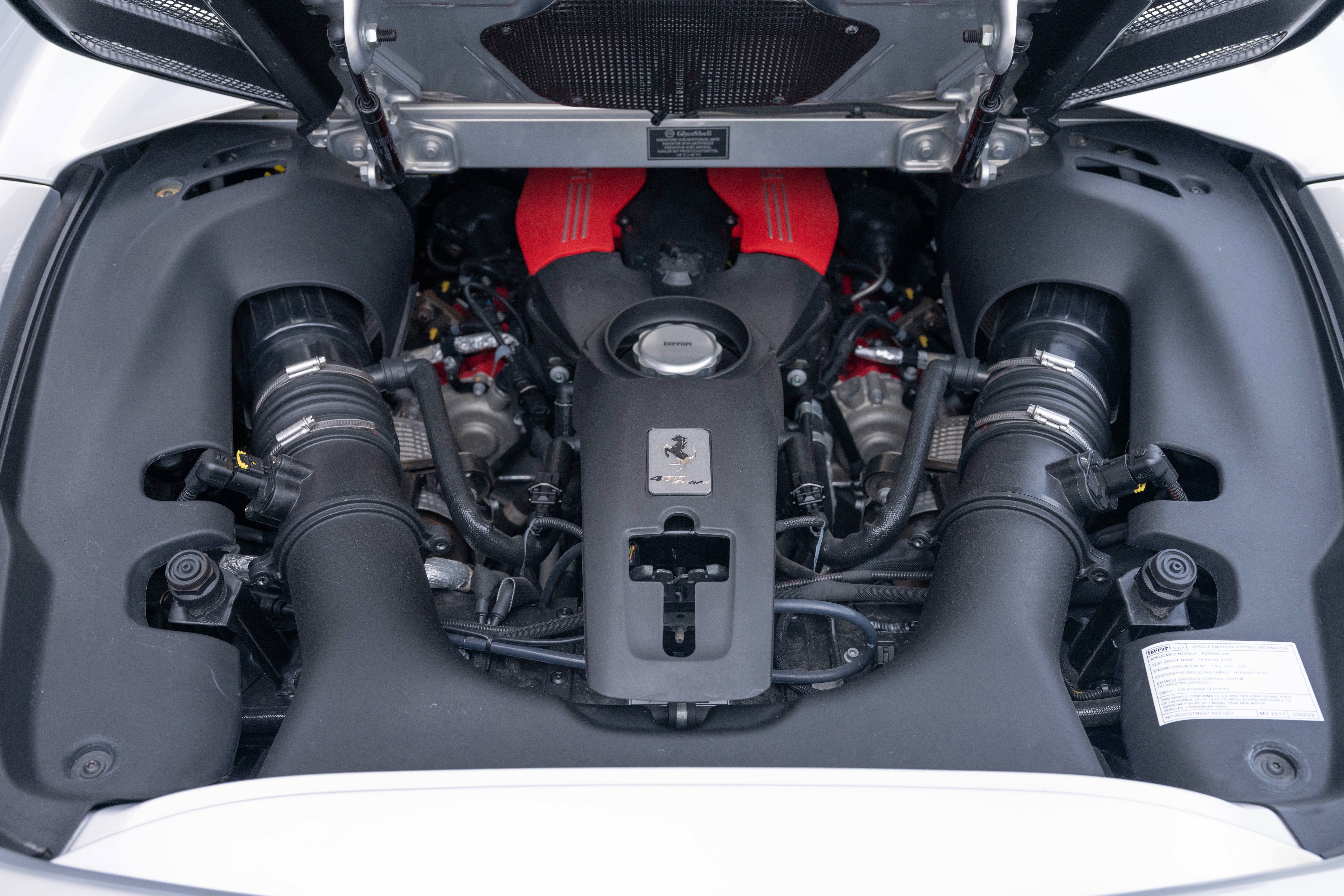 Used 2017 Grigio Abu Dhabi Ferrari Base image 22