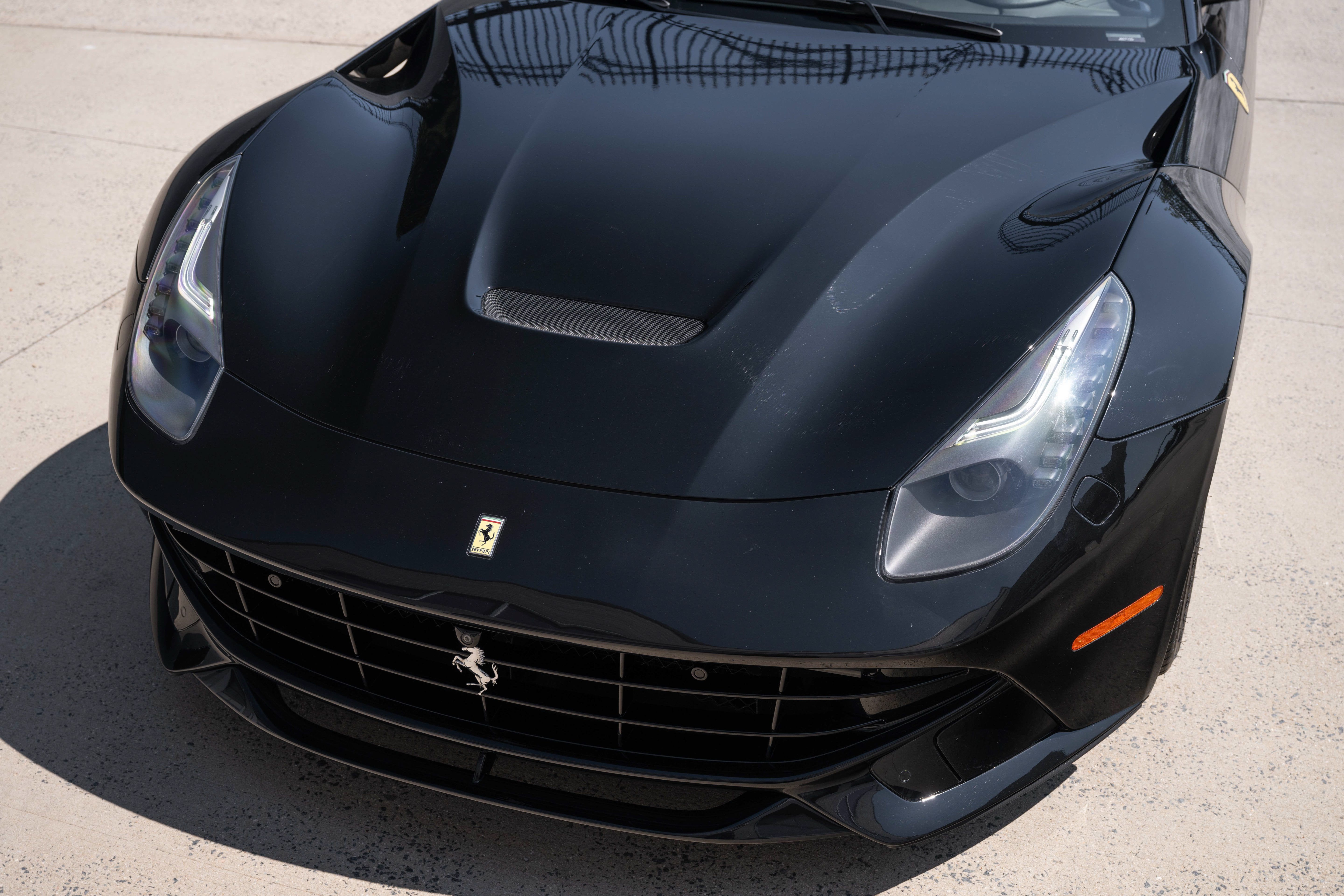 Used 2013 Nero Ferrari Berlinetta image 9