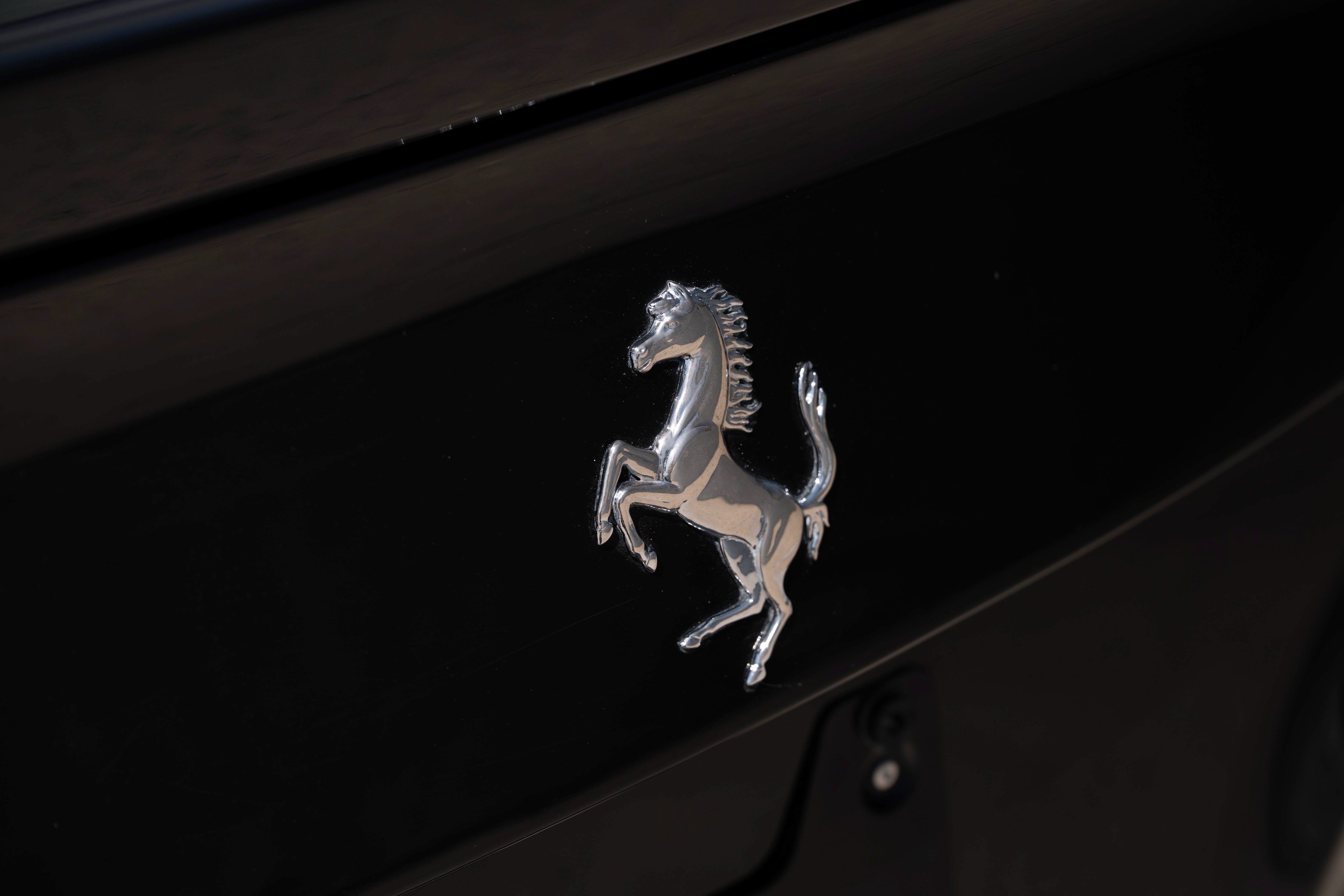 Used 2013 Nero Ferrari Berlinetta image 22