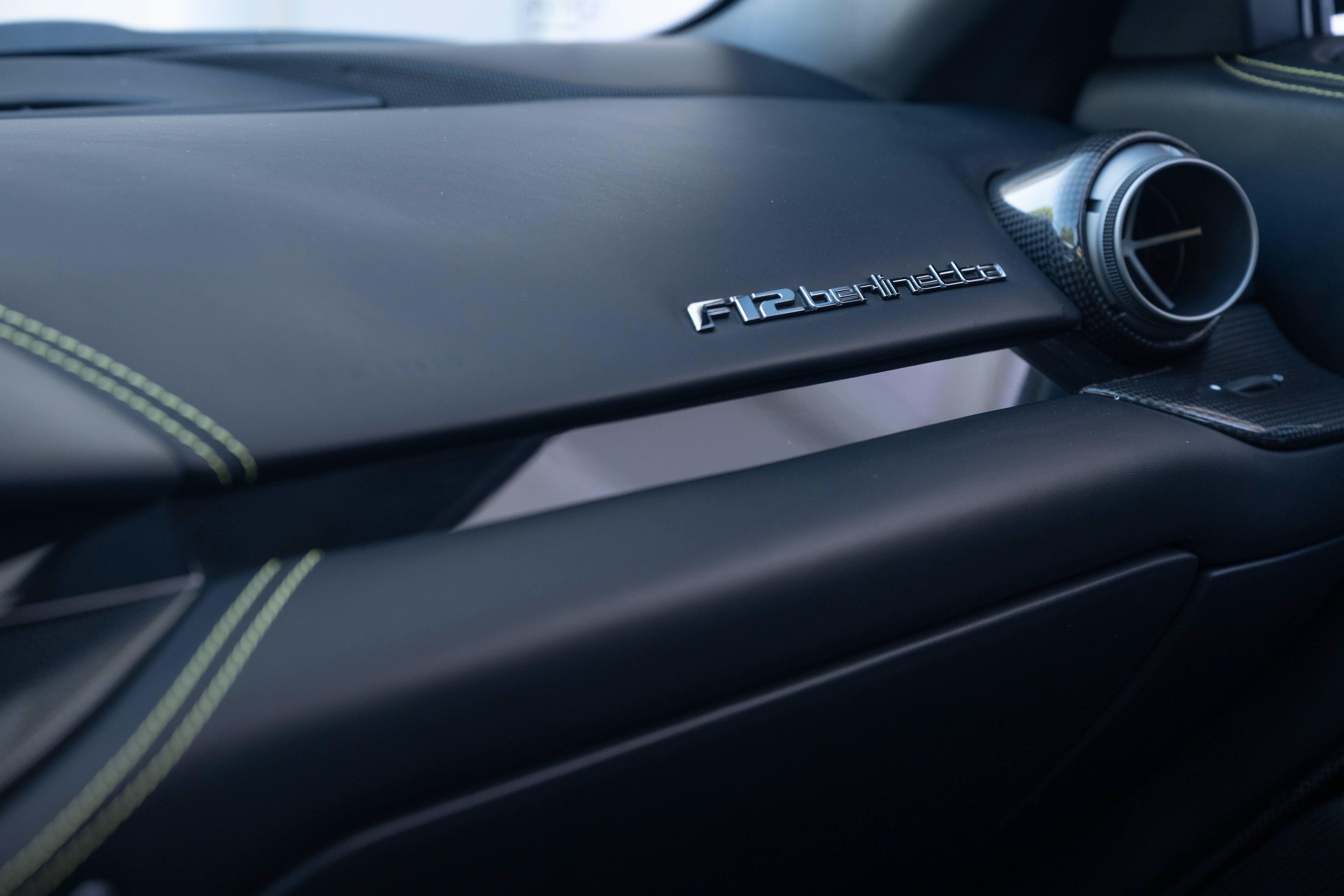 Used 2013 Nero Ferrari Berlinetta image 50