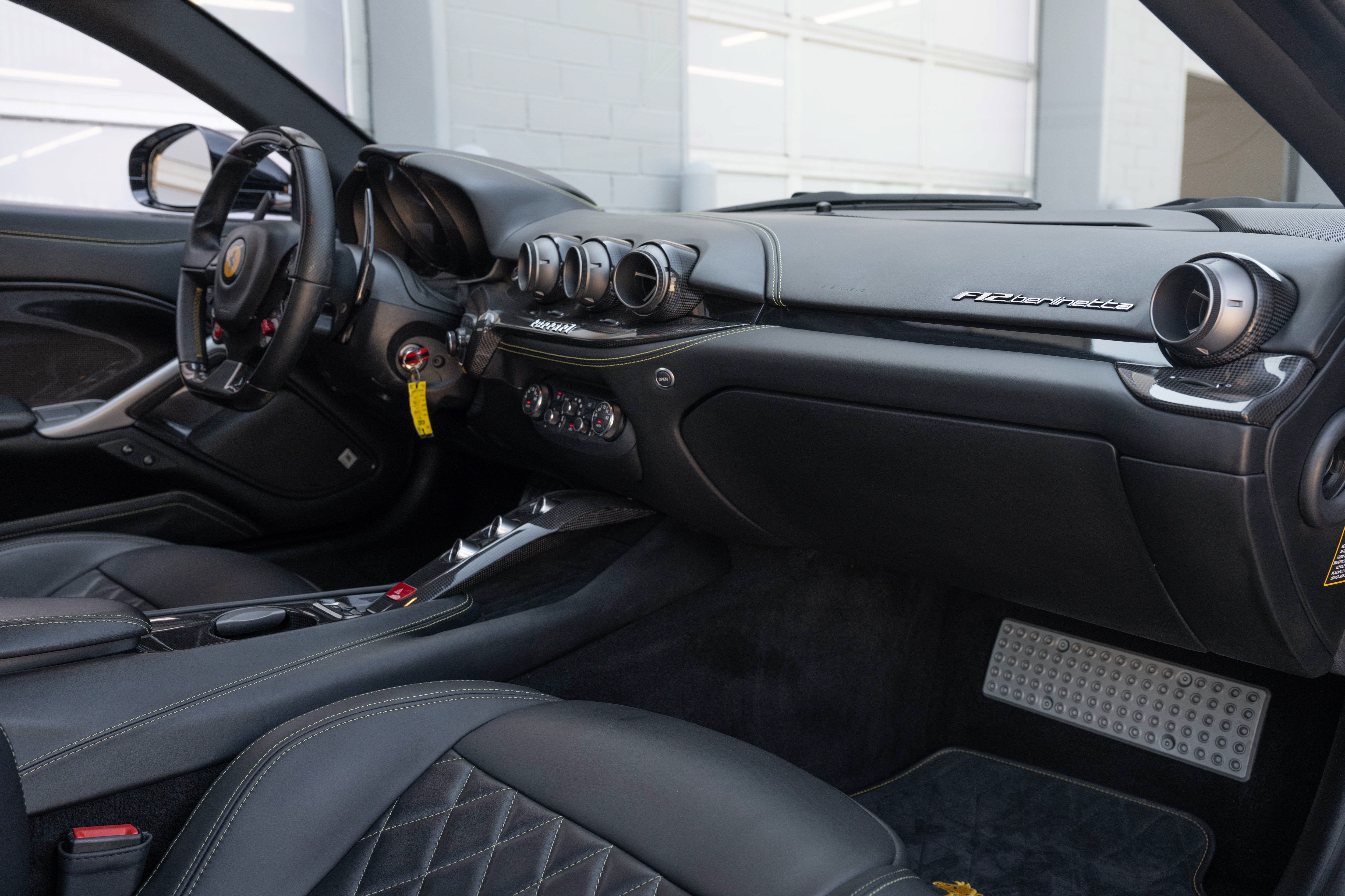 Used 2013 Nero Ferrari Berlinetta image 56