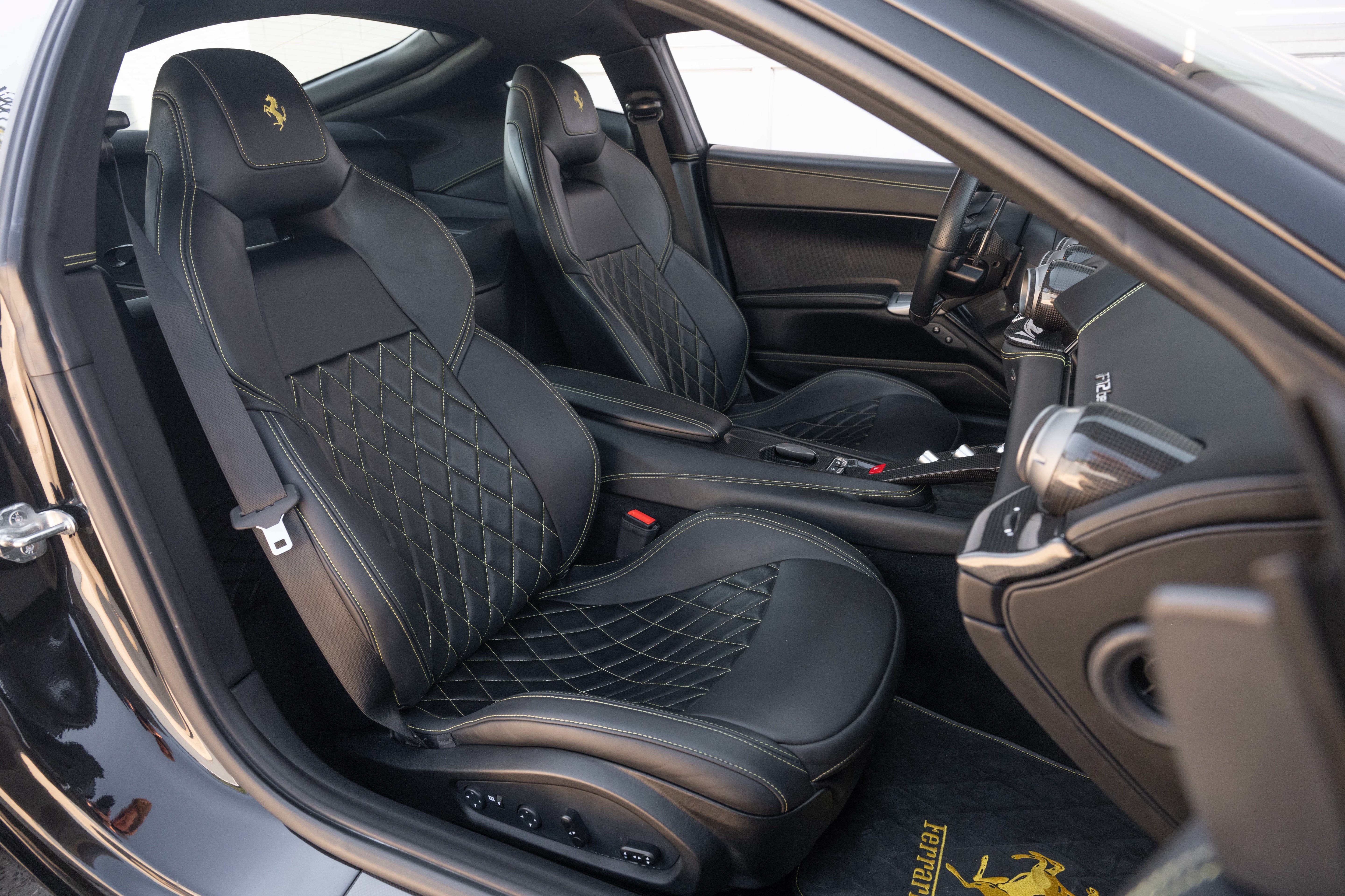 Used 2013 Nero Ferrari Berlinetta image 58