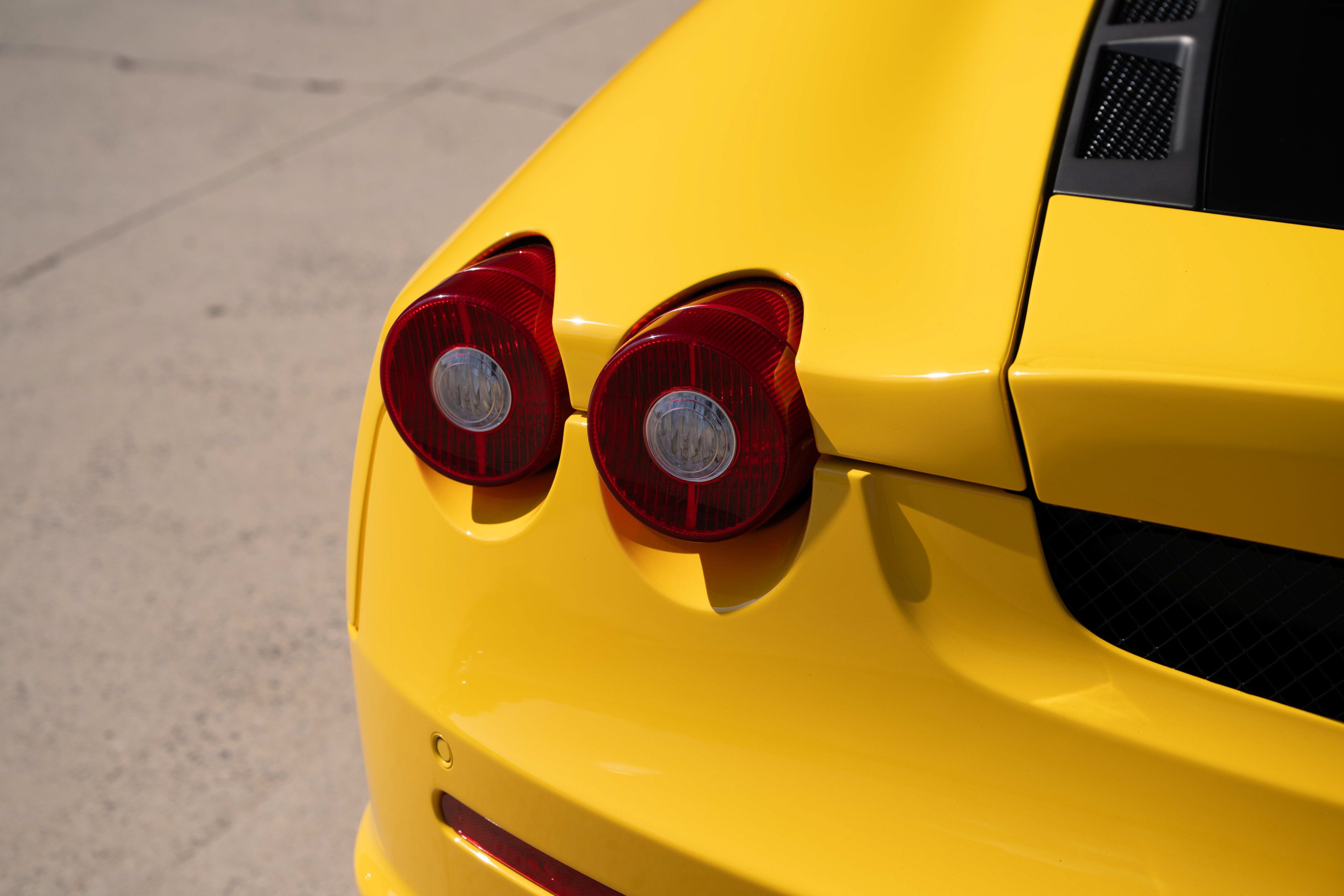 Used 2007 Giallo Modena Ferrari  image 23