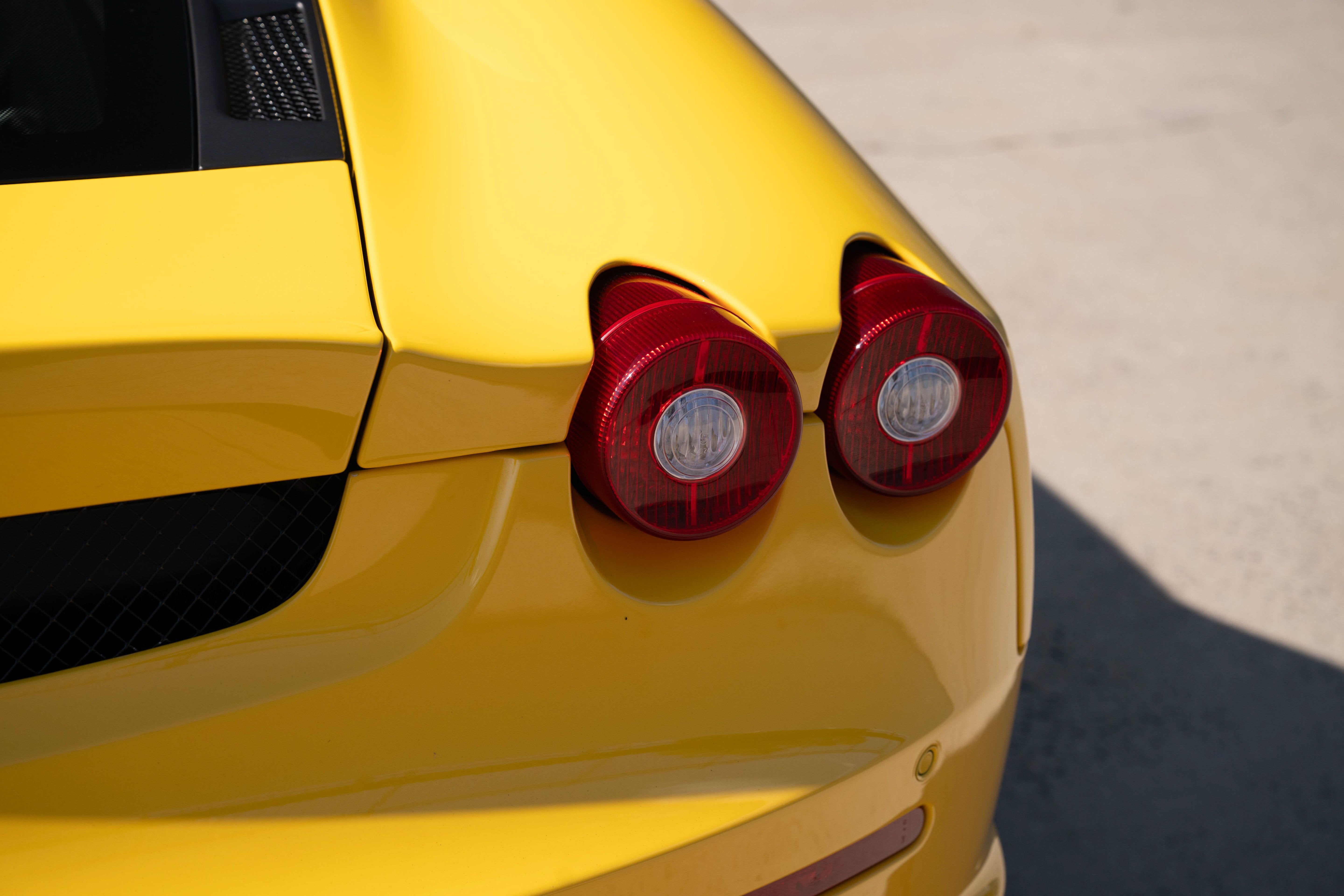 Used 2007 Giallo Modena Ferrari  image 26