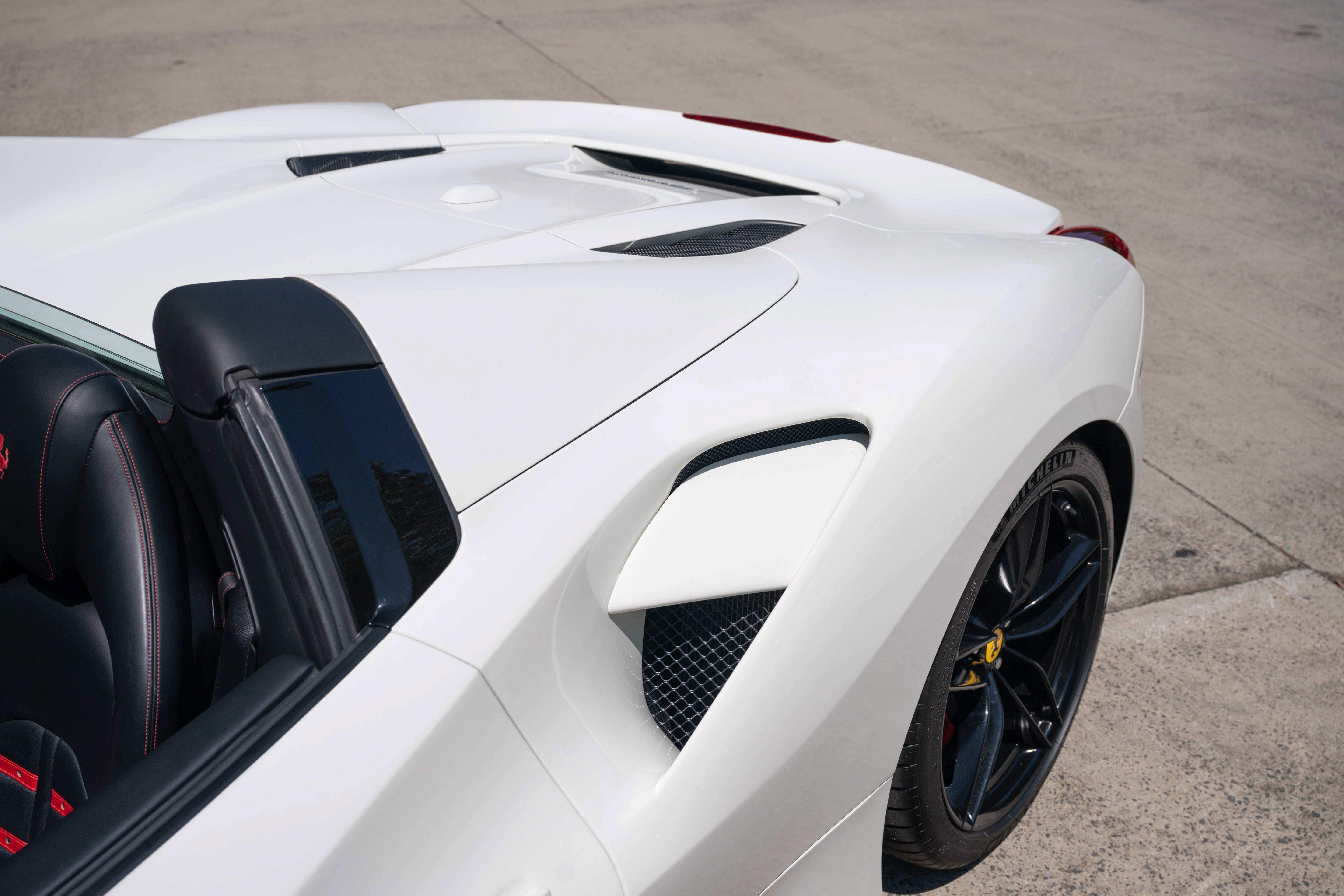 Used 2018 Bianco Avus Ferrari Base image 17