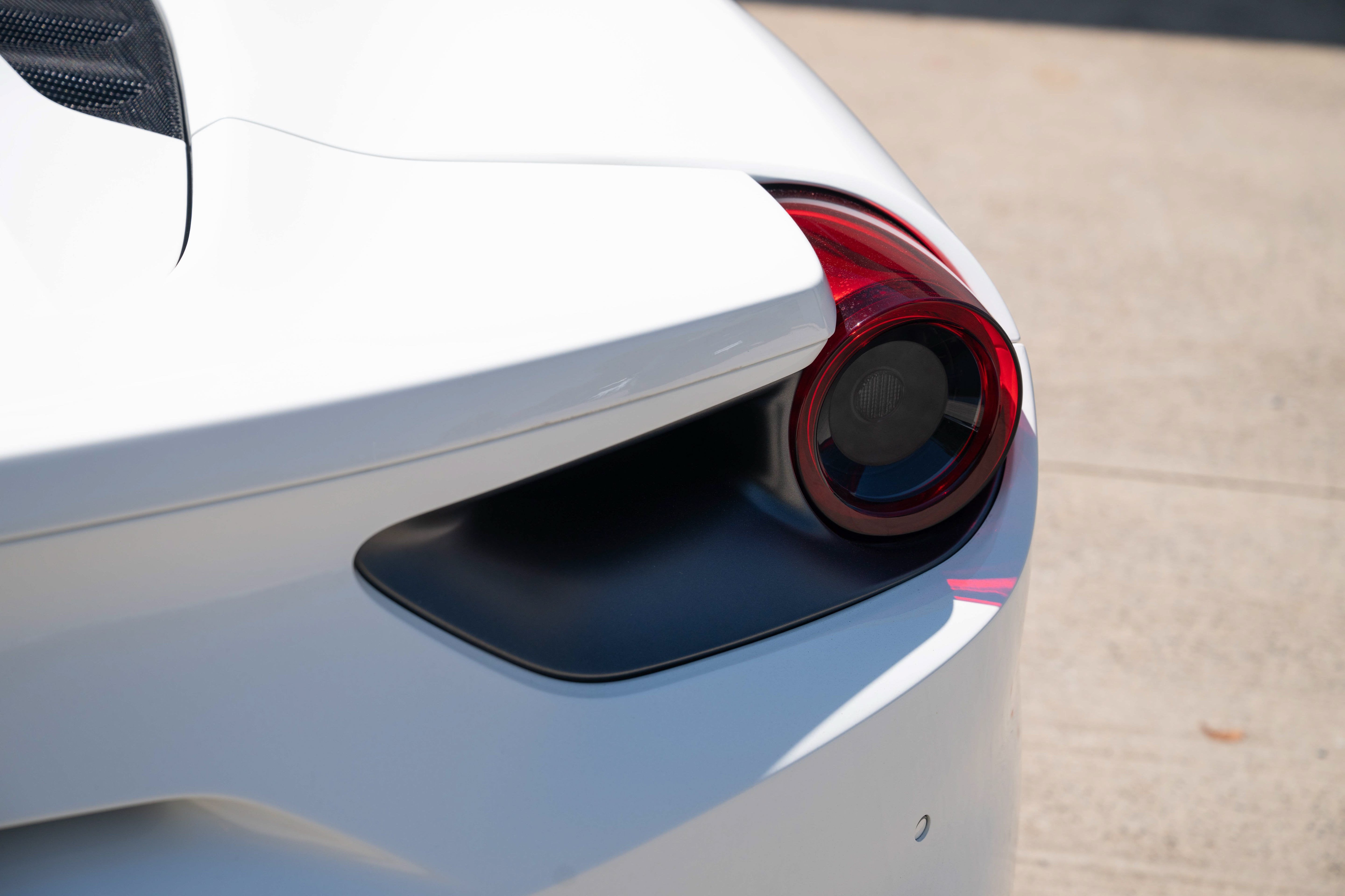 Used 2018 Bianco Avus Ferrari Base image 25