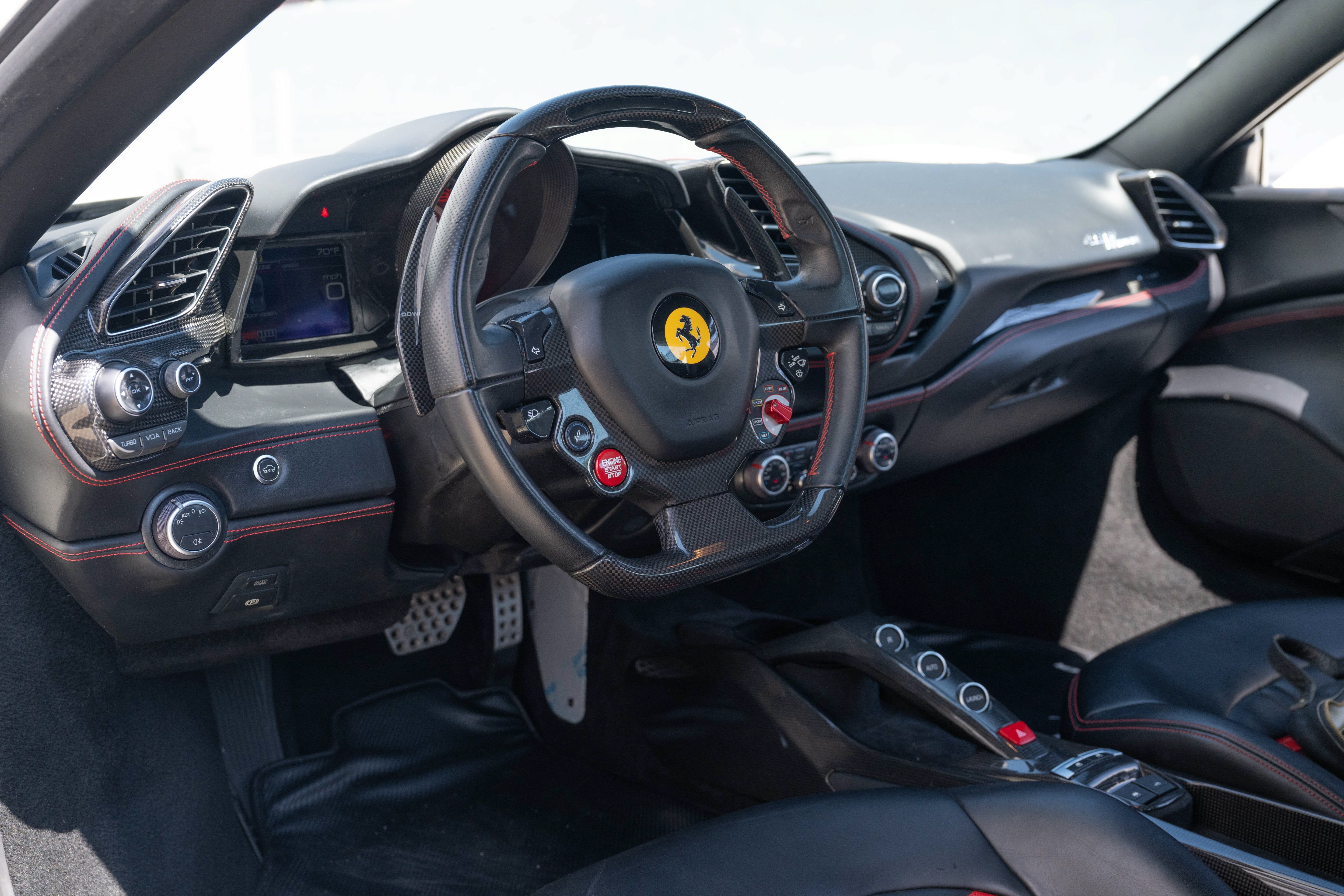 Used 2018 Bianco Avus Ferrari Base image 29