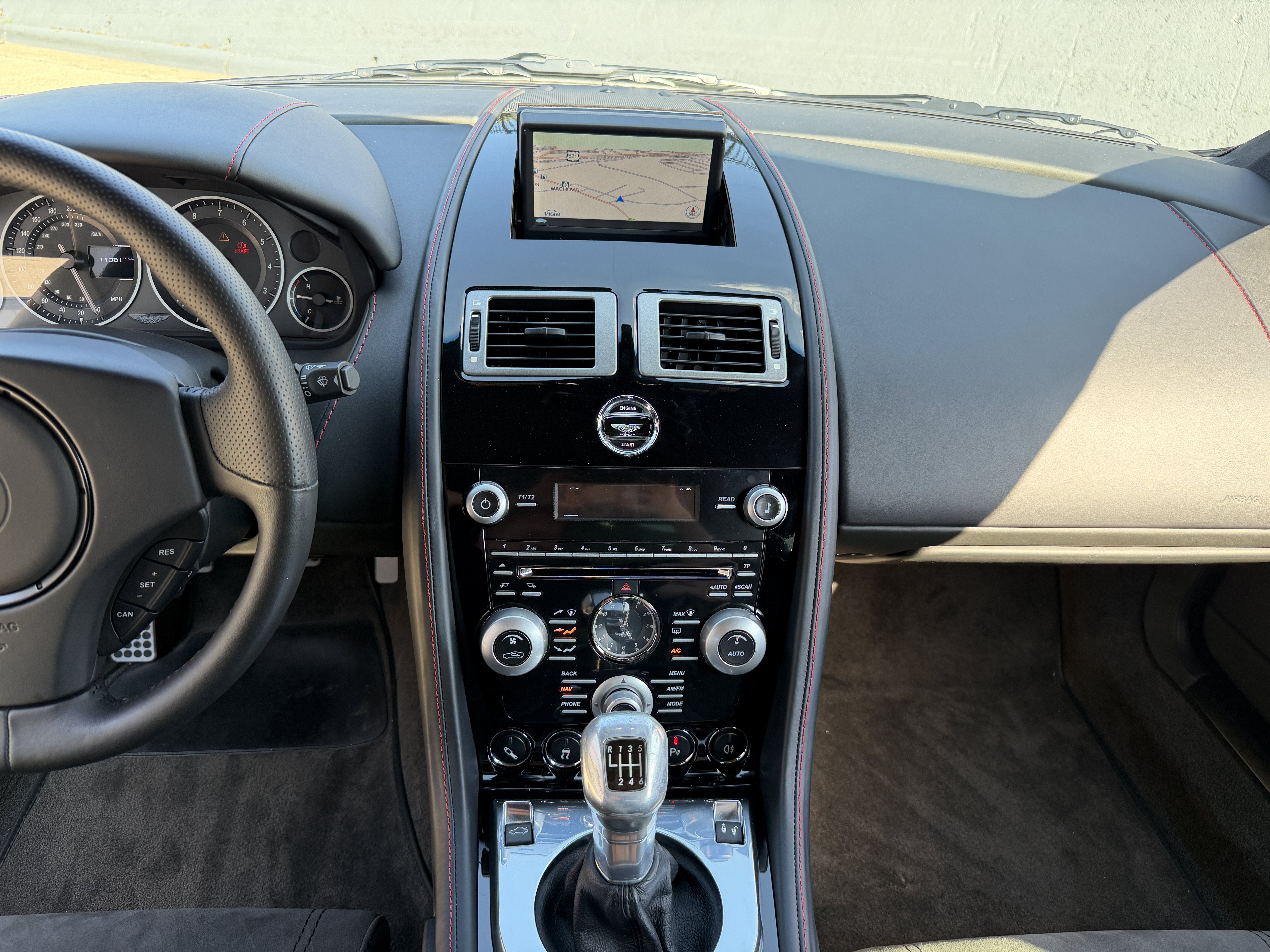 Used 2009 Storm Black Aston Martin  image 10