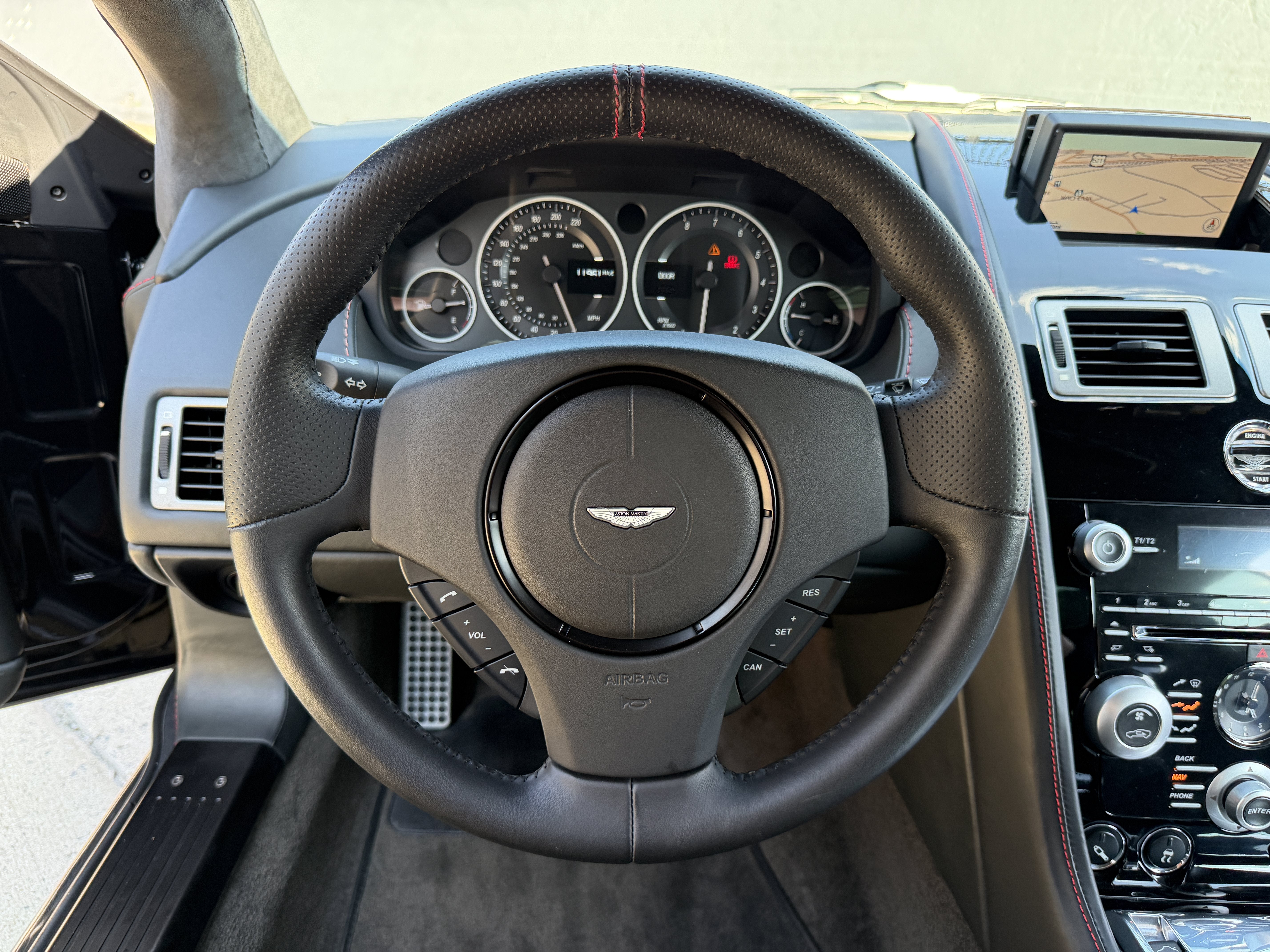 Used 2009 Storm Black Aston Martin  image 11