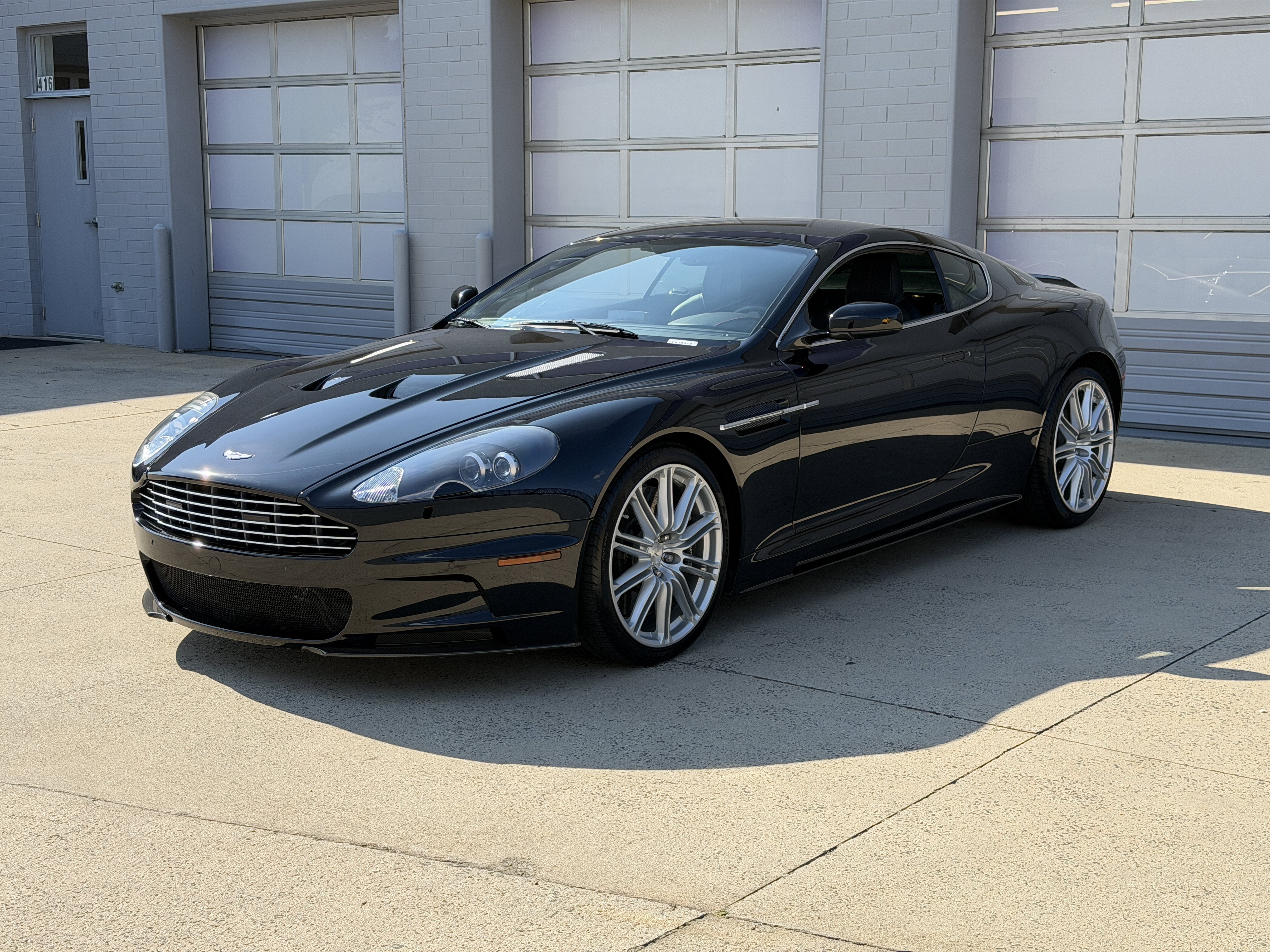 Used 2009 Storm Black Aston Martin  image 17