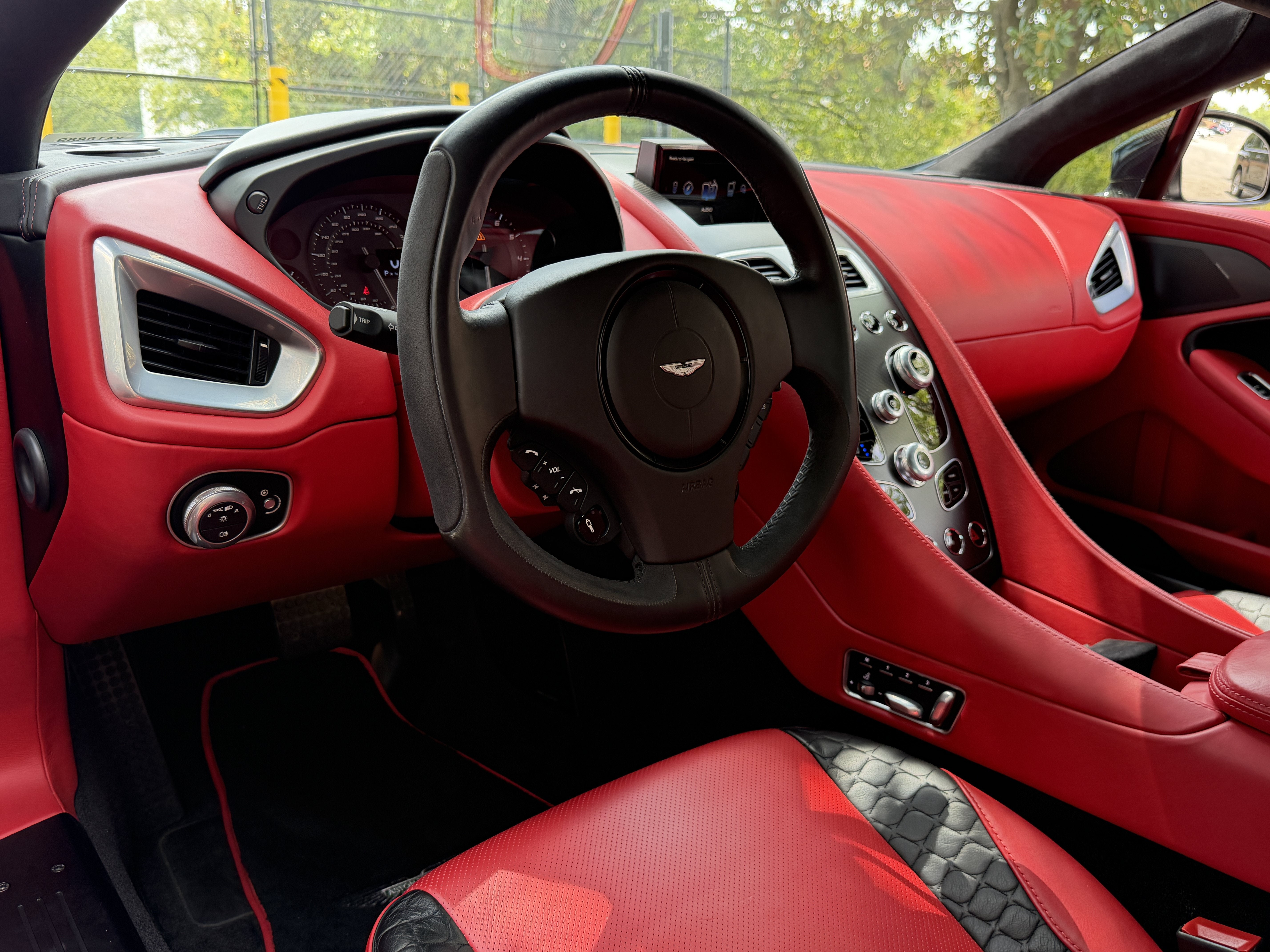 Used 2014 Jet Black Aston Martin V12 image 3