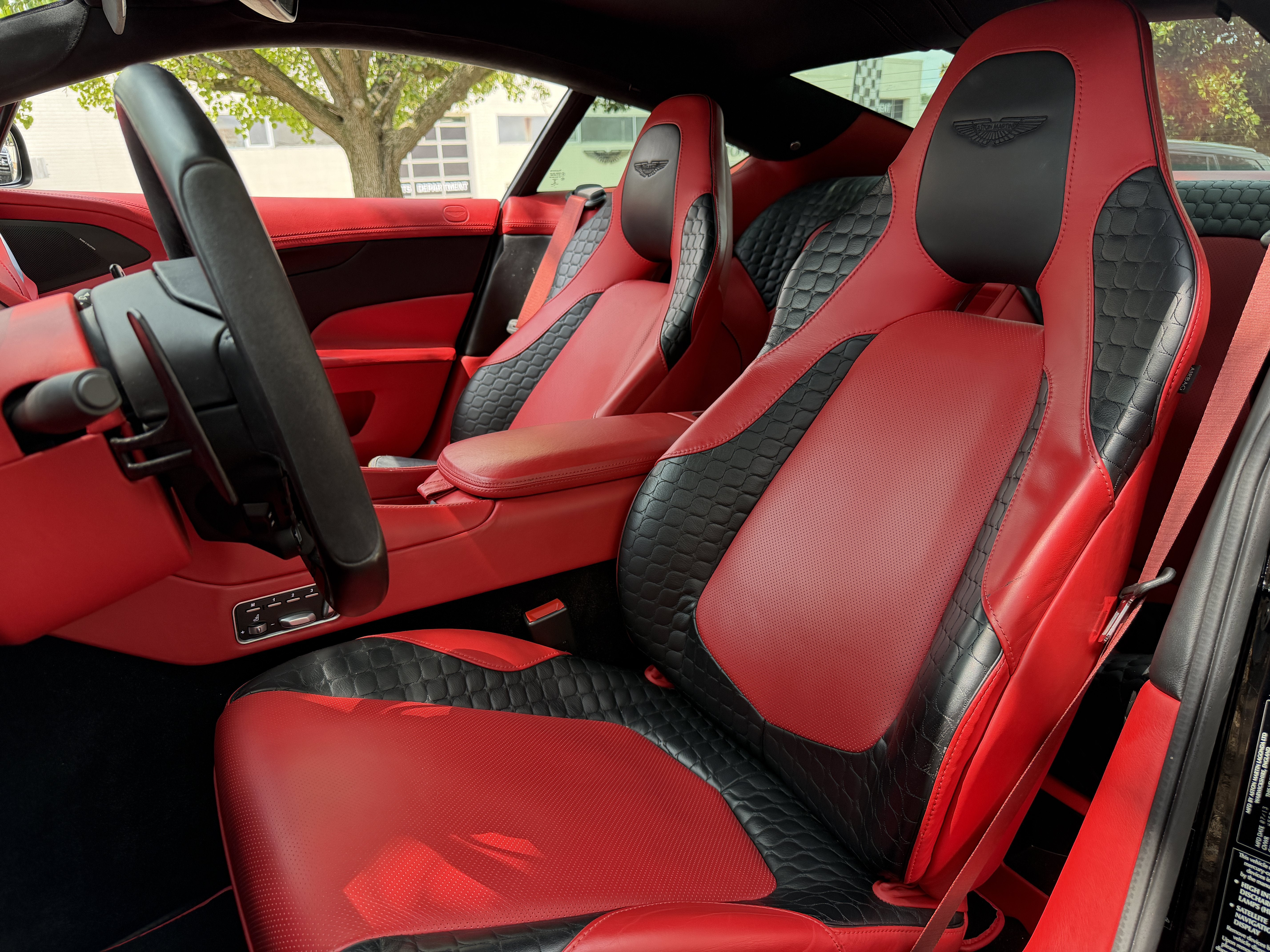 Used 2014 Jet Black Aston Martin V12 image 12